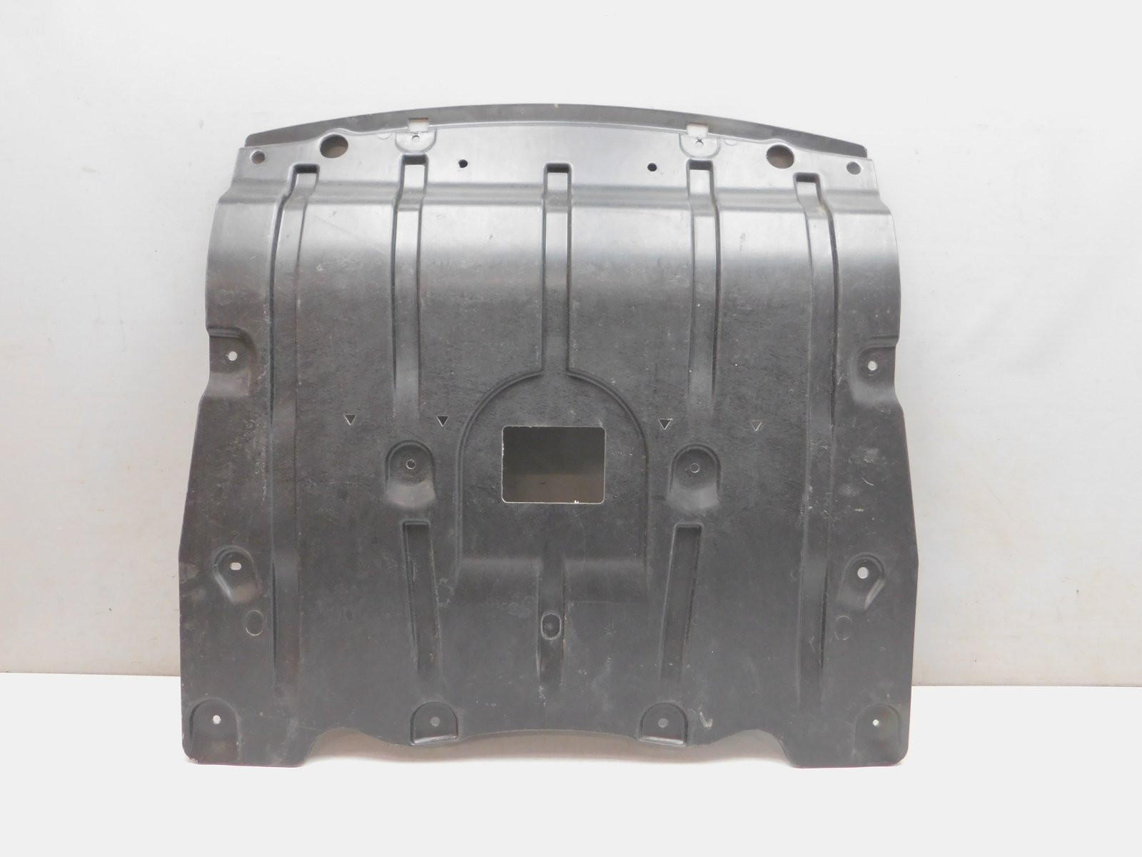 Пыльник BMW X5 G05 2018>