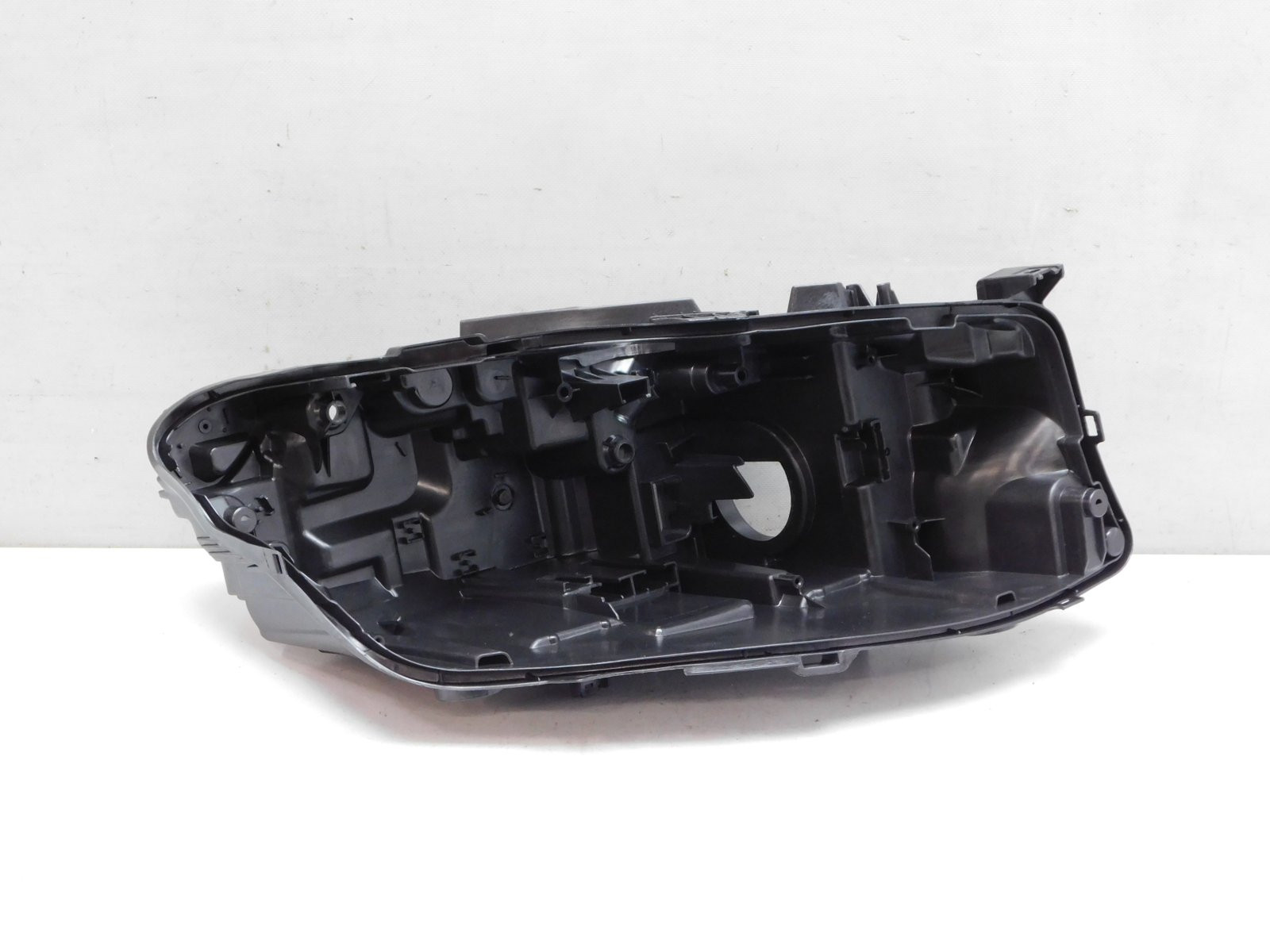 Корпус фары правой BMW 3-серия F34 GT 2012>