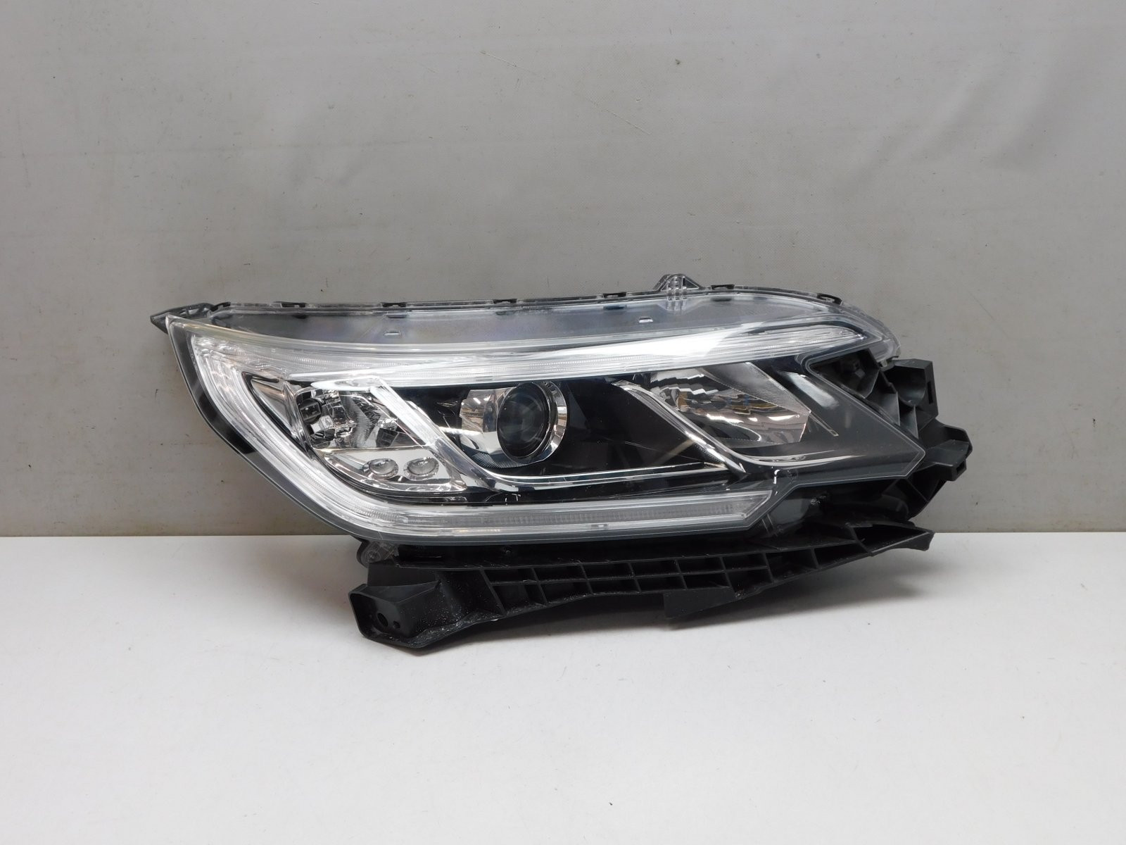 Фара правая Honda CR-V 2012-2017