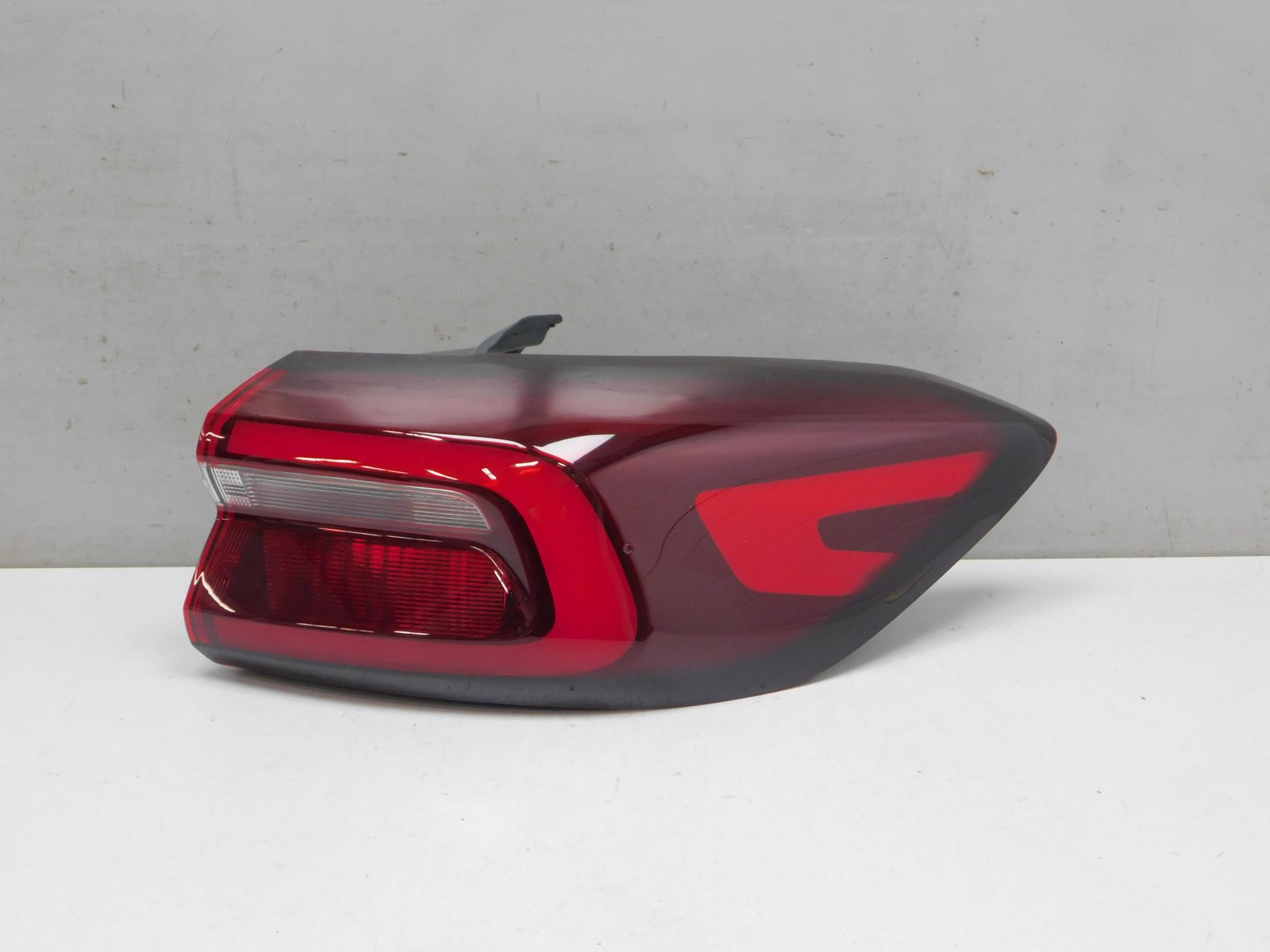 Фонарь задний наружный правый Chery Tiggo 8 2019>