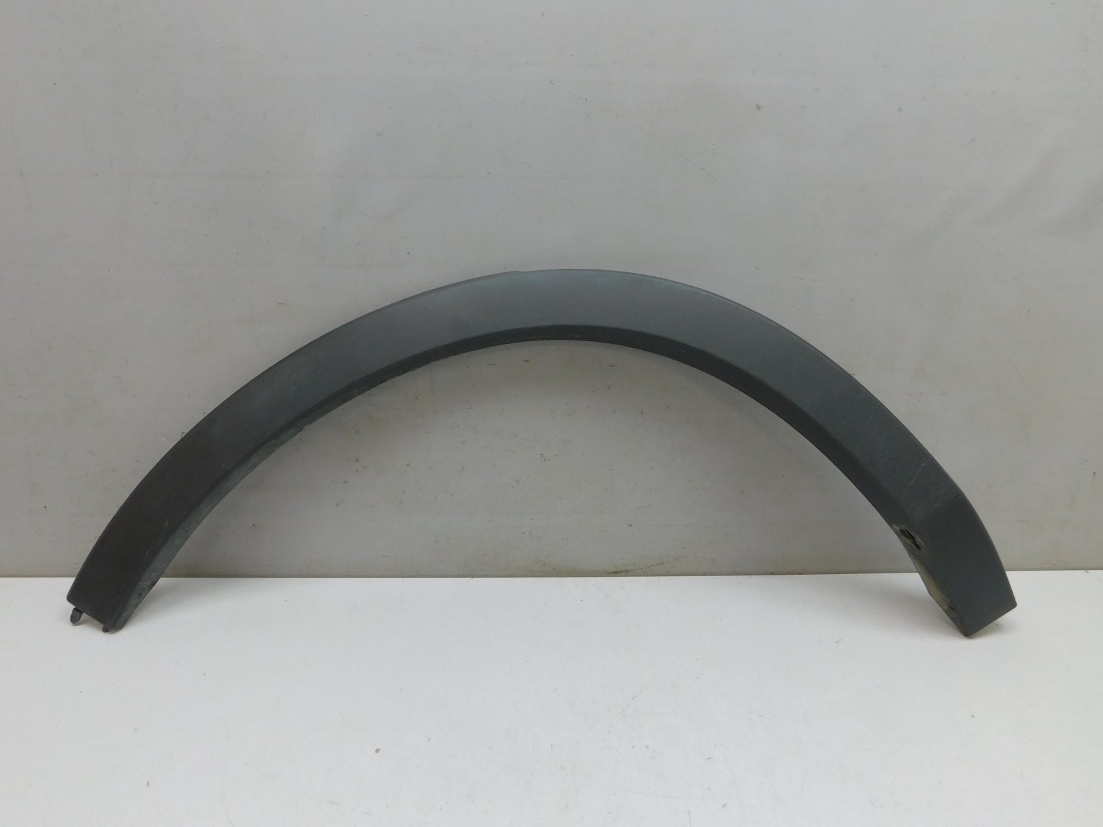 Накладка крыла заднего  правого Volvo XC40 2017>