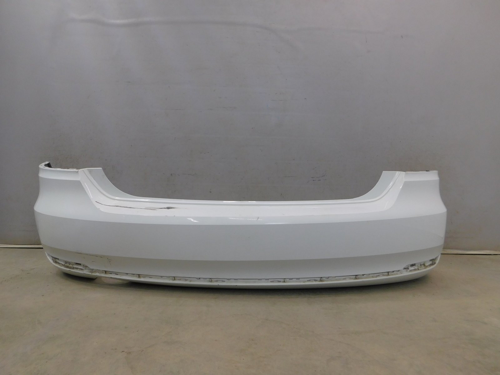 Бампер задний Volkswagen Polo Sedan 2011-2020