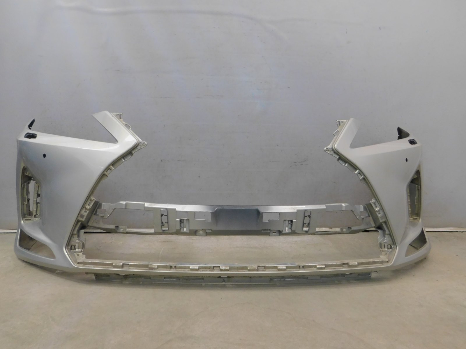 Бампер передний Lexus RX IV 2015>