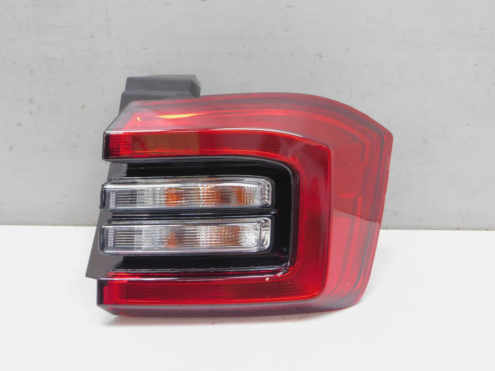 Фонарь задний наружный правый Chery Tiggo 4 2017>