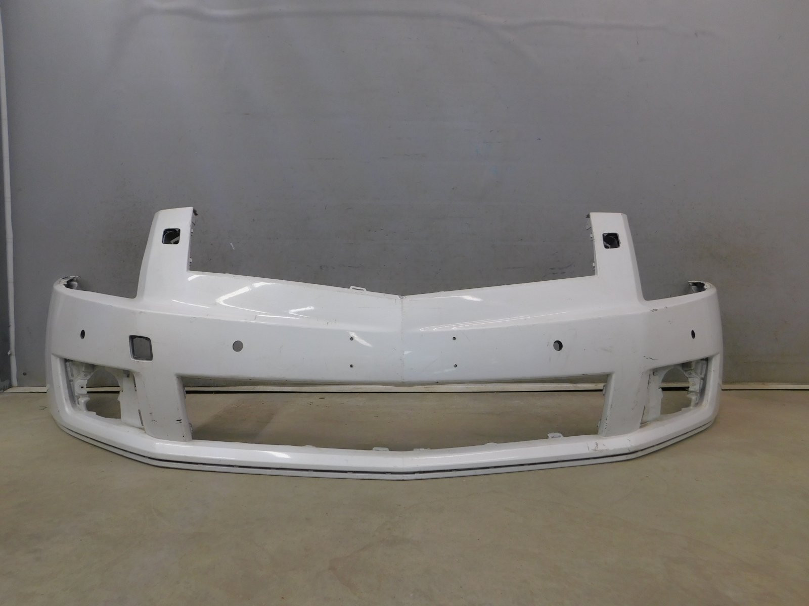 Бампер передний Cadillac SRX 2009>