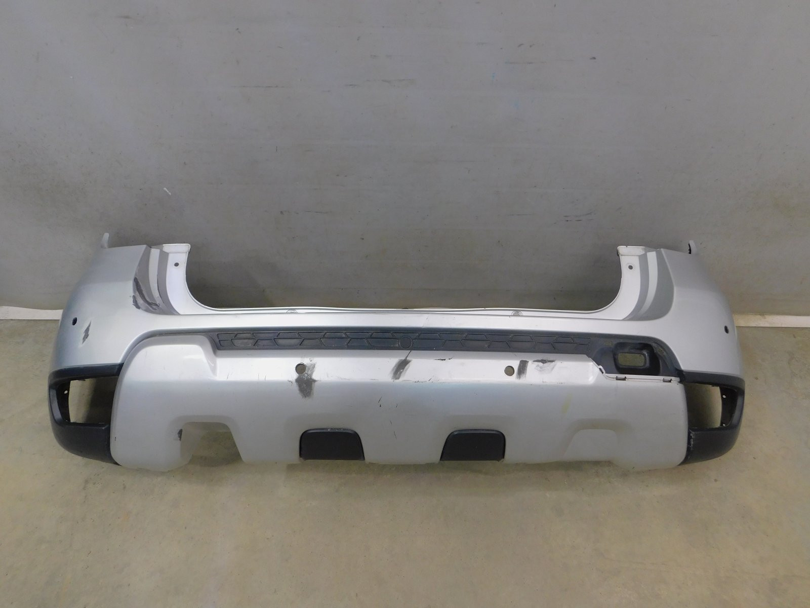 Бампер задний Renault Duster 2011>