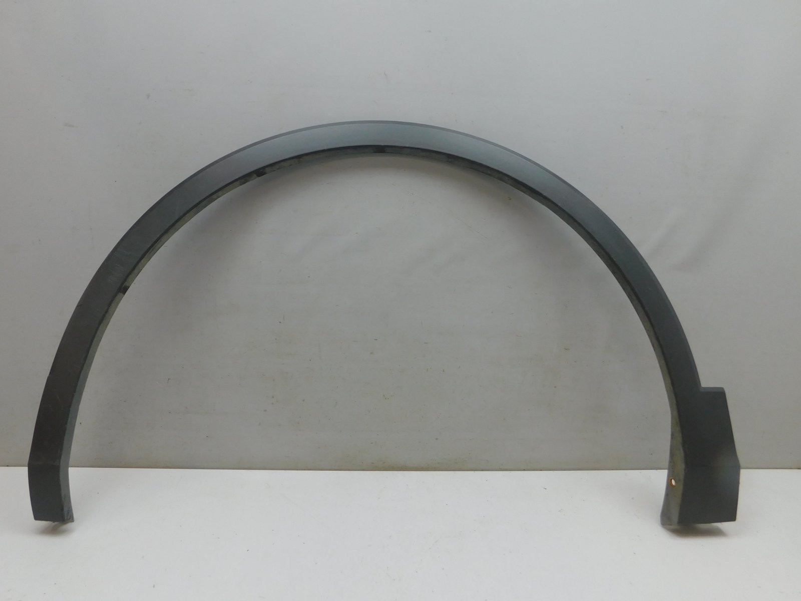 Накладка крыла переднего левого Volkswagen Tiguan 2017>