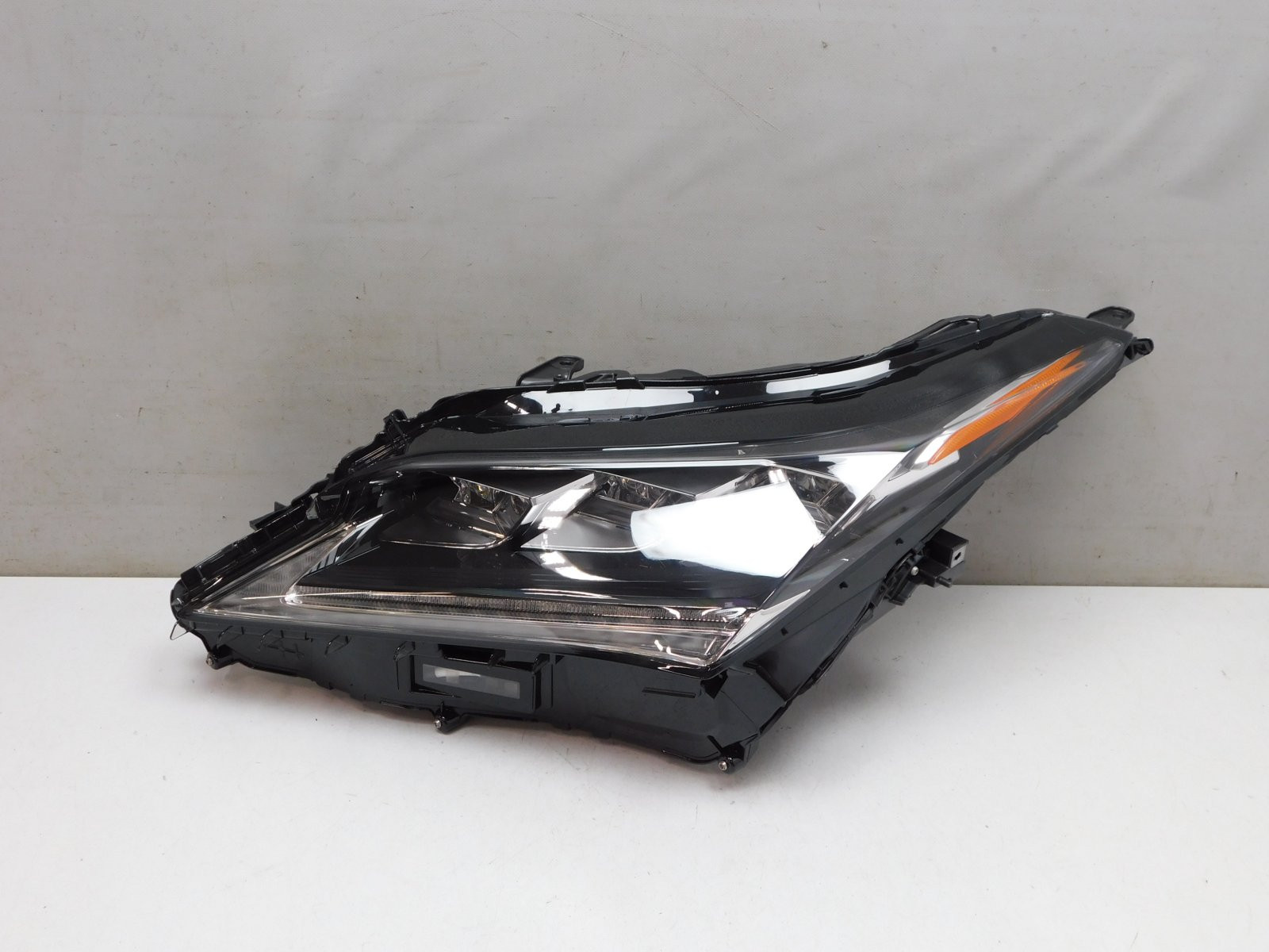 Фара левая Lexus RX IV 2015>