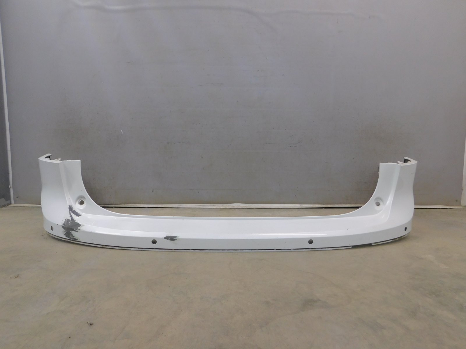 Бампер задний Volvo V90 Cross Country 2017>