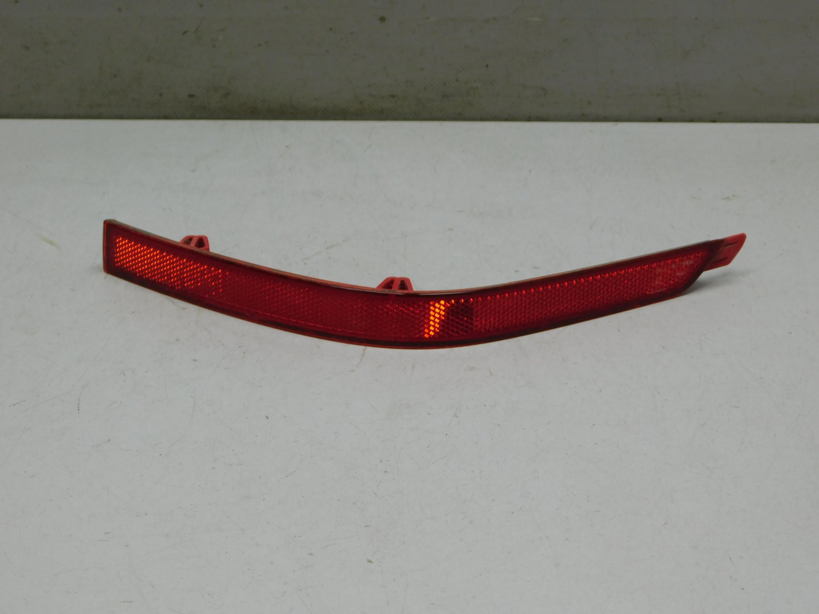 Фонарь задний в бампер правый Volkswagen Transporter T6 2016>