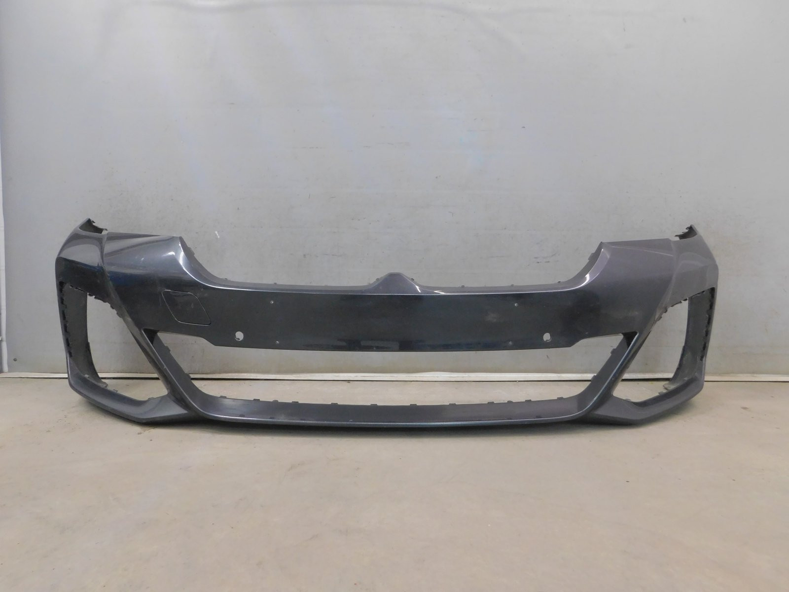 Бампер передний BMW 5-серия G30 2016>