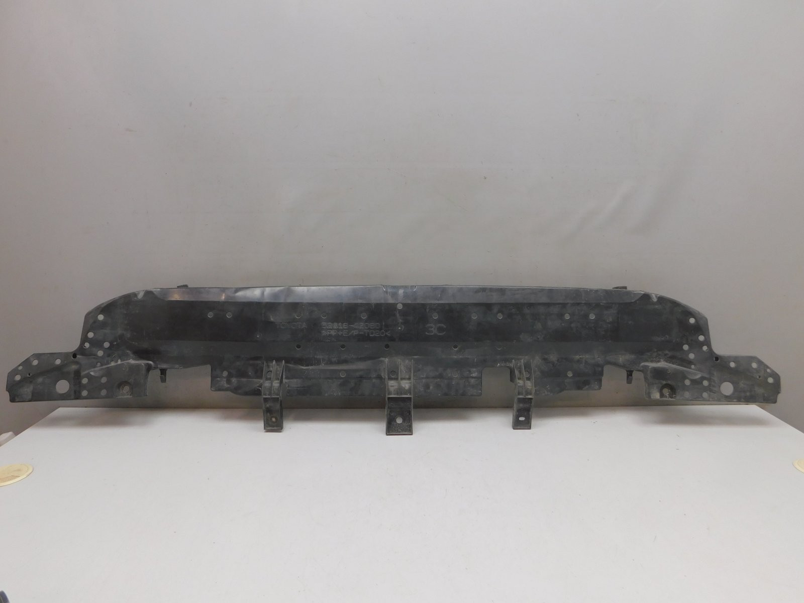 Пыльник Toyota RAV 4 2019>