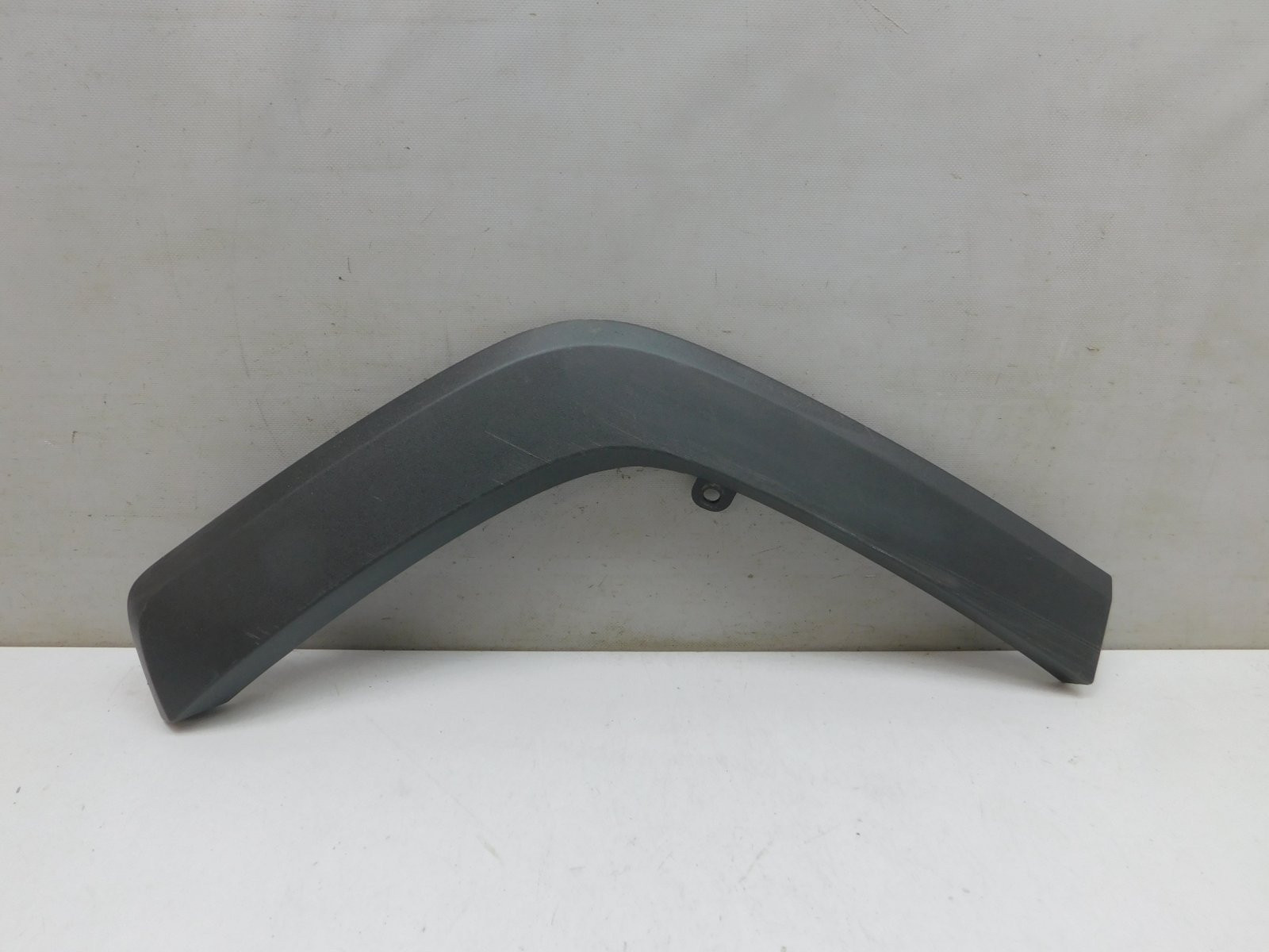 Накладка крыла заднего  правого Toyota RAV 4 2019>