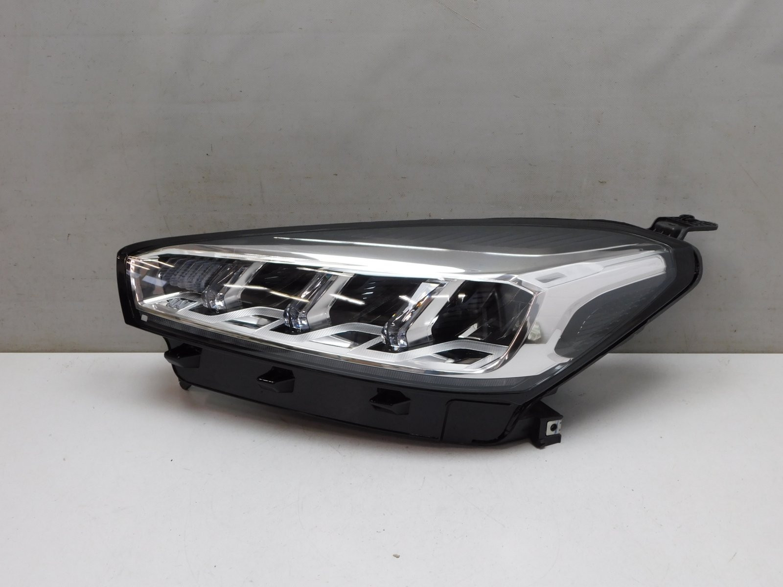 Фара левая Chery Tiggo 7 Pro 2020>