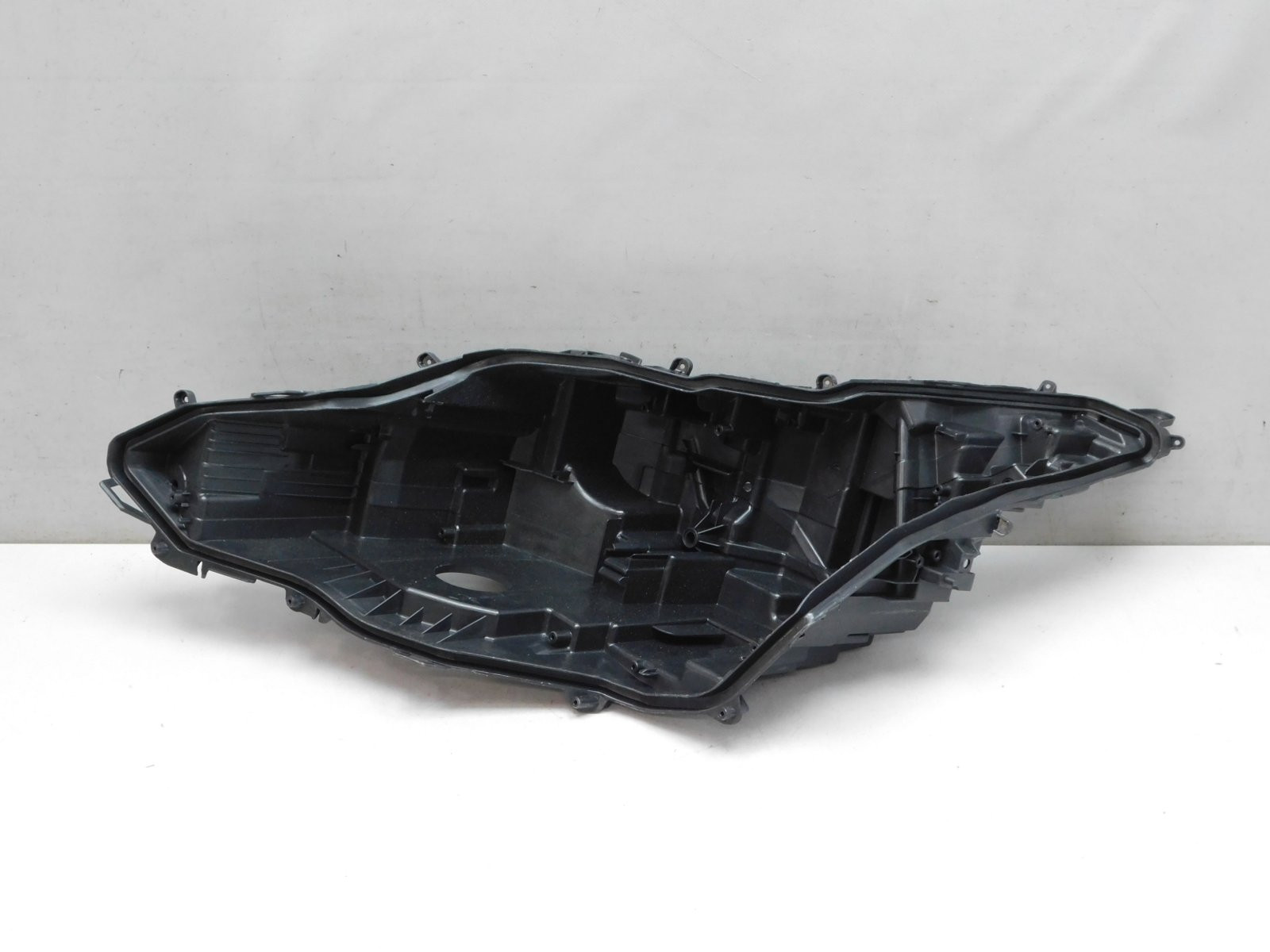 Корпус фары левой Lexus RX IV 2015>