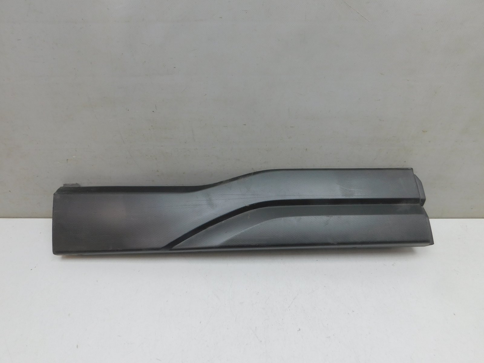 Накладка двери задней правой Subaru Forester (S14) 2018>