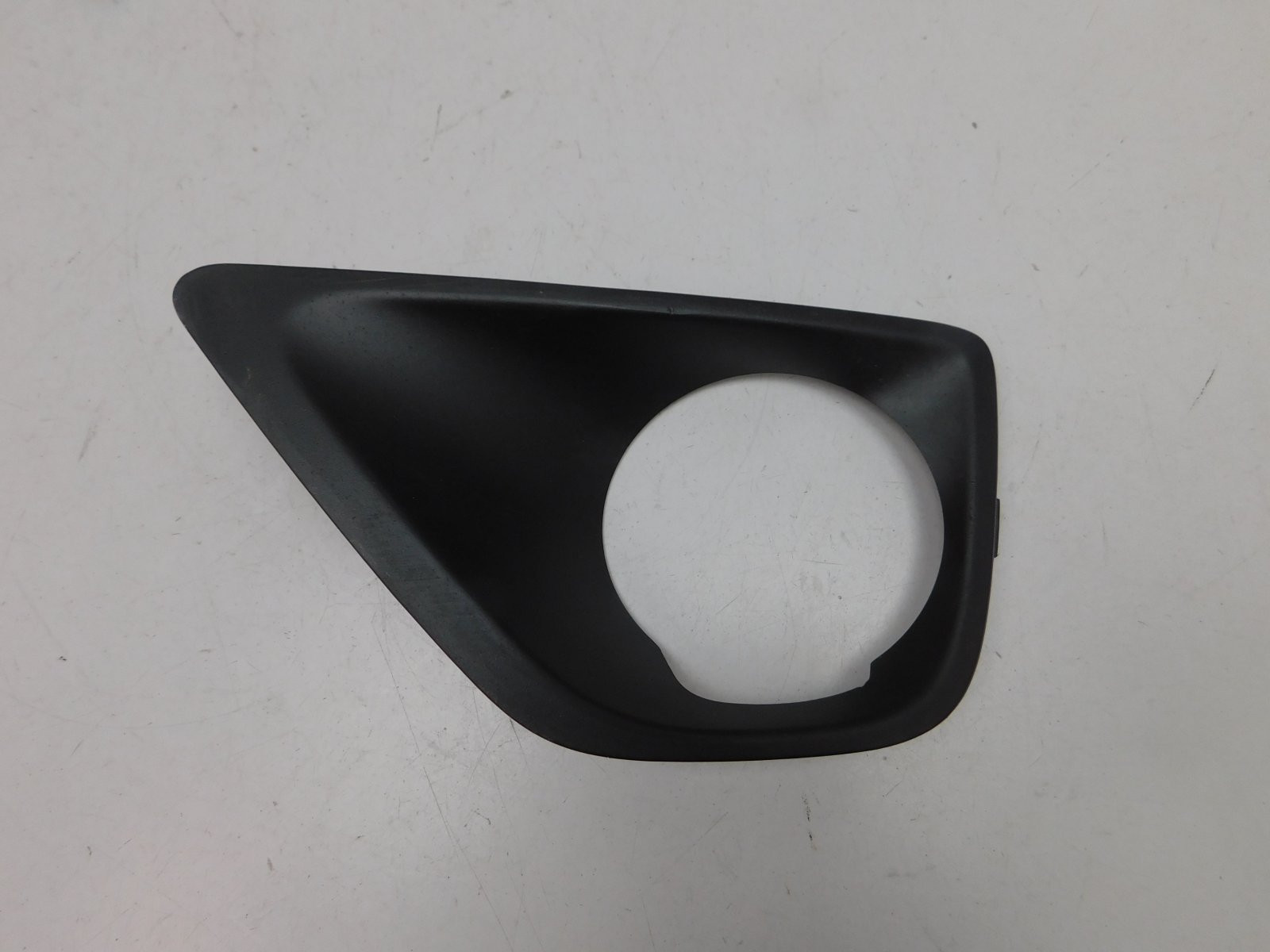 Рамка для противотуманных фар BMW X2 F39 2018>