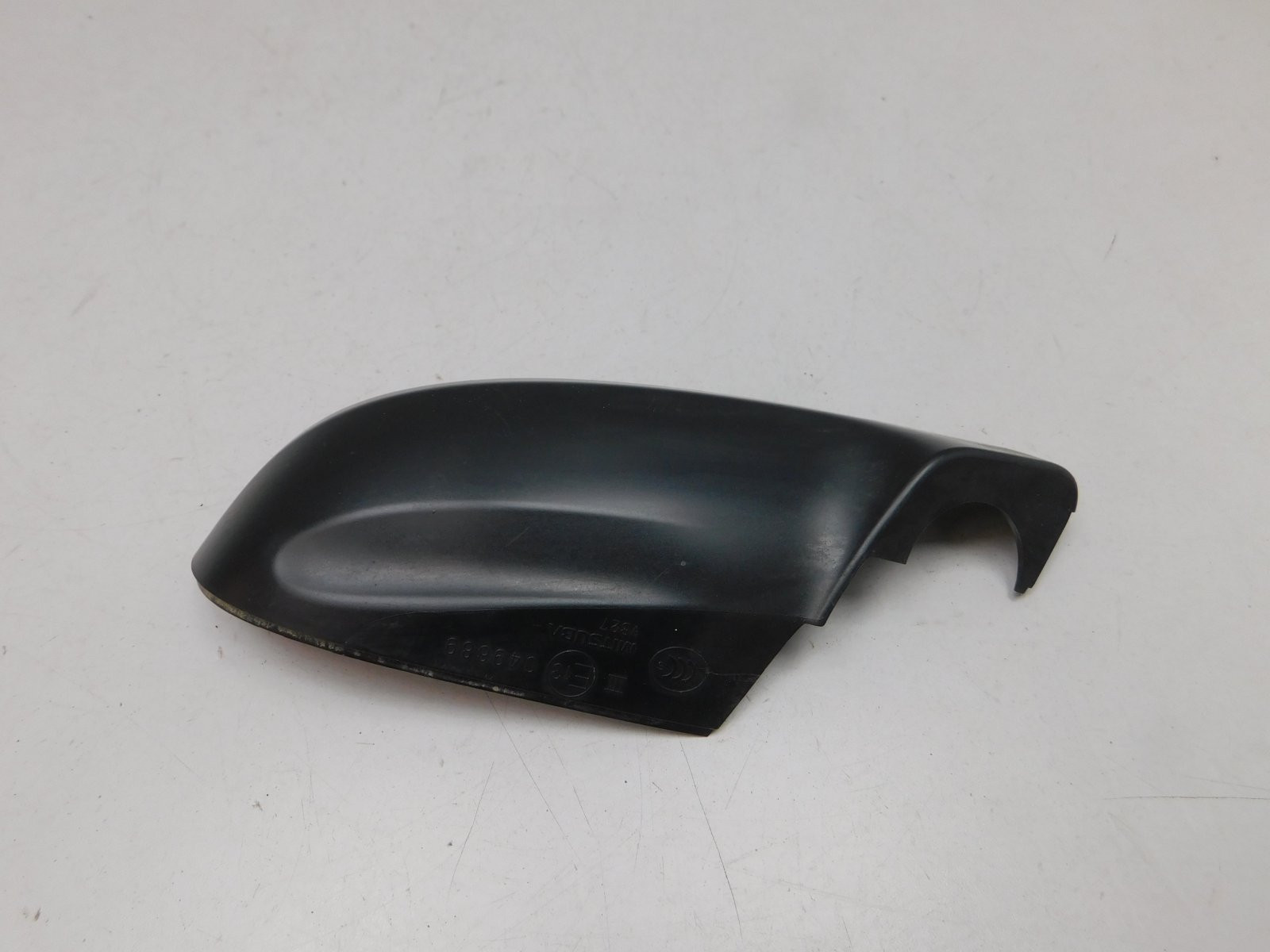 Накладка зеркала правого Subaru XV 2017>