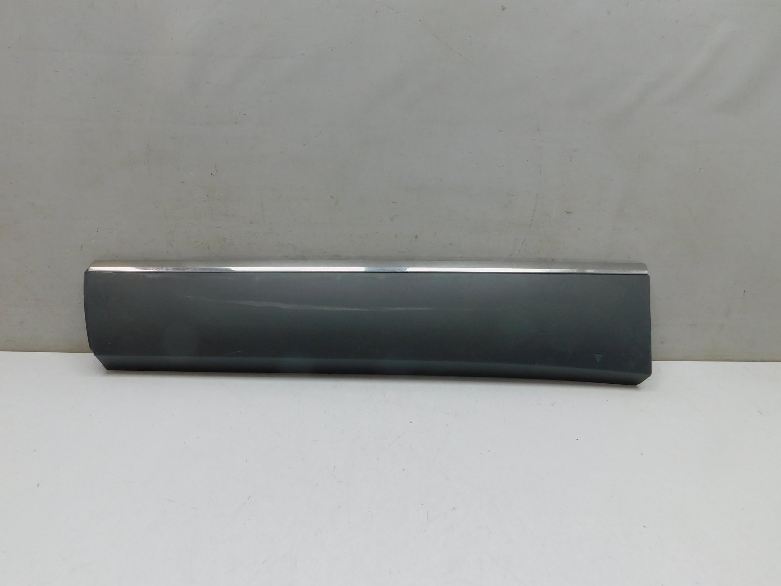 Накладка двери задней левой Renault Arkana 2019>