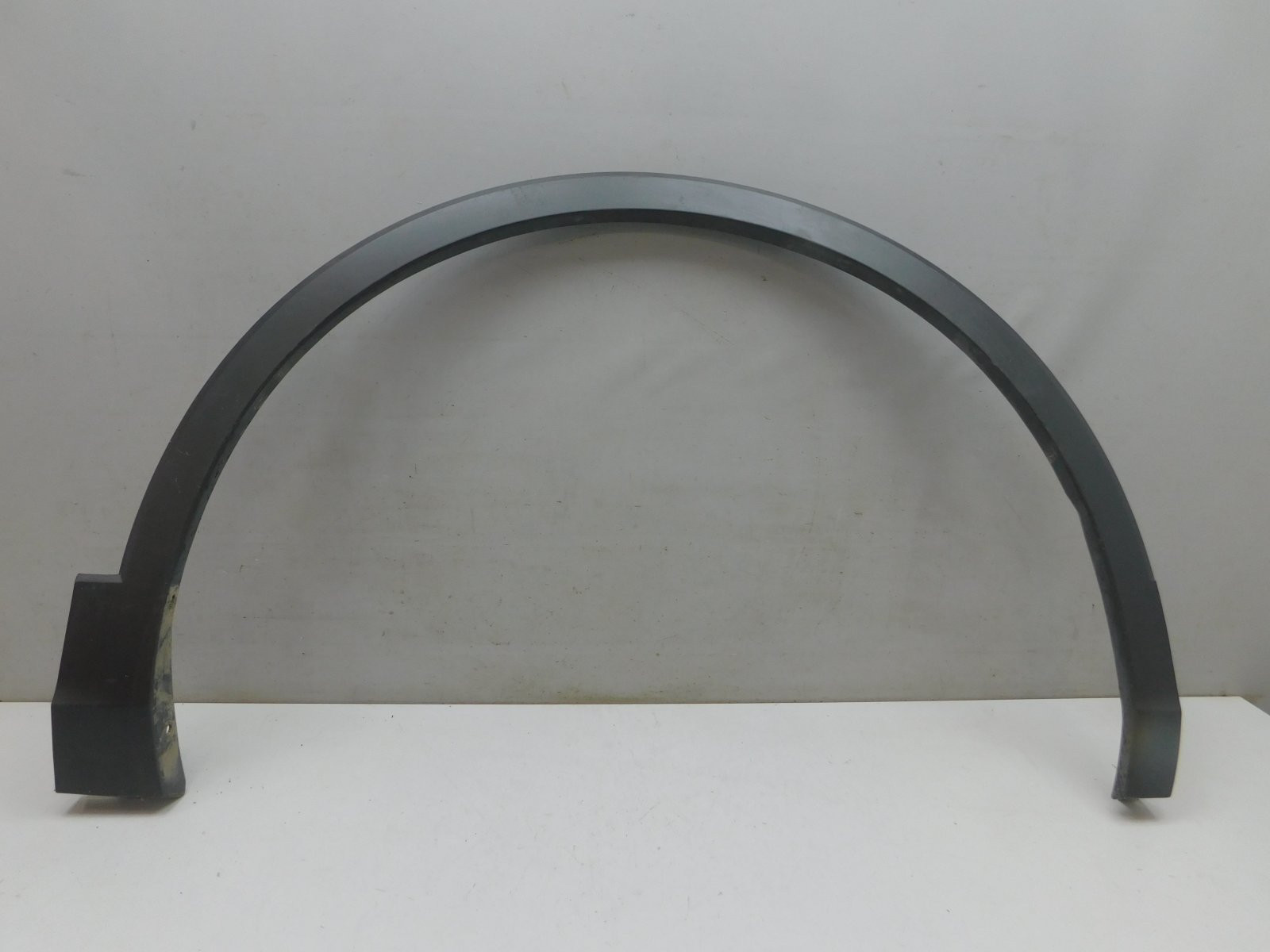 Накладка крыла переднего правого Volkswagen Tiguan 2017>