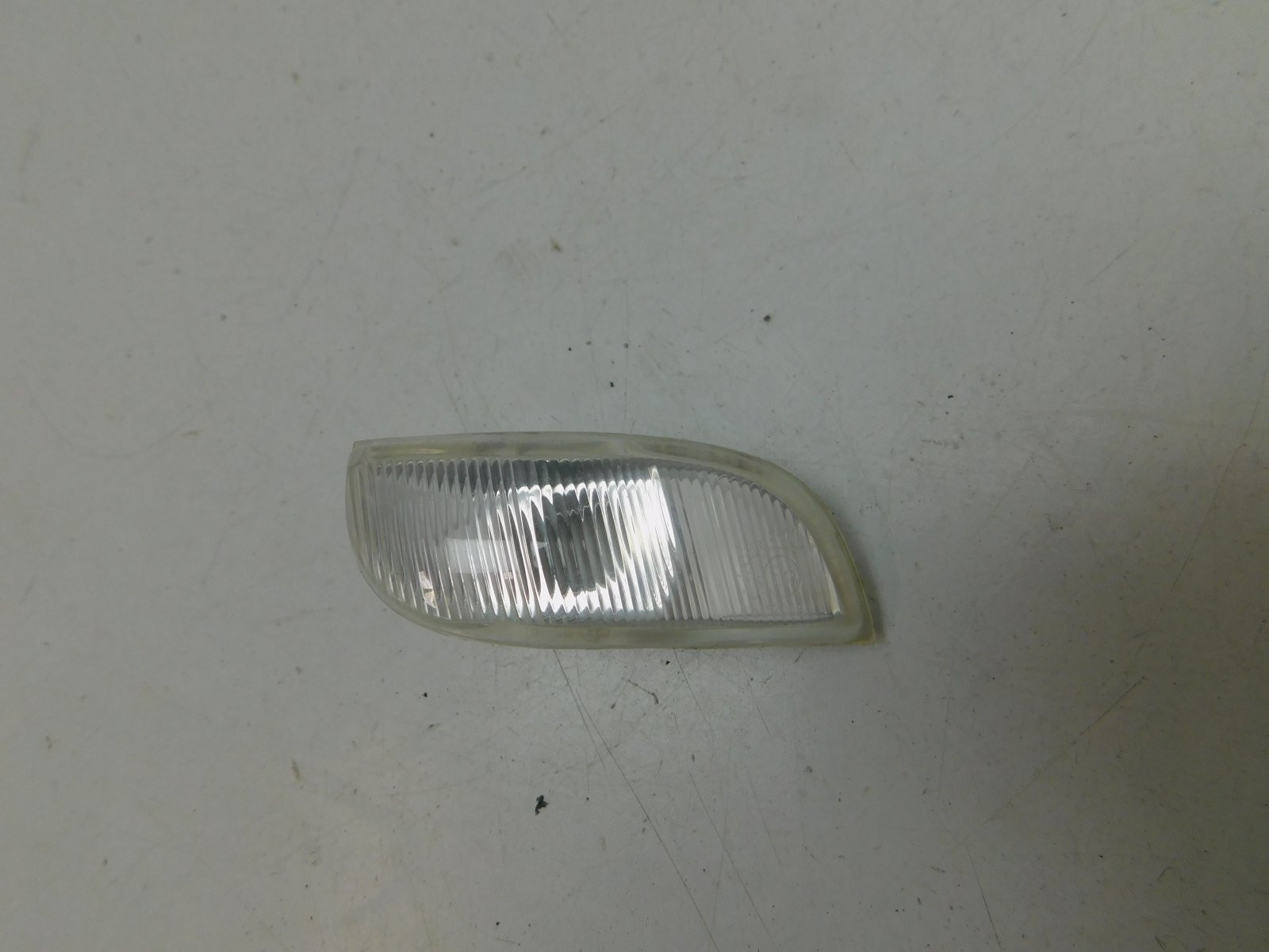 Повторитель указателя поворота Renault Sandero 2014>