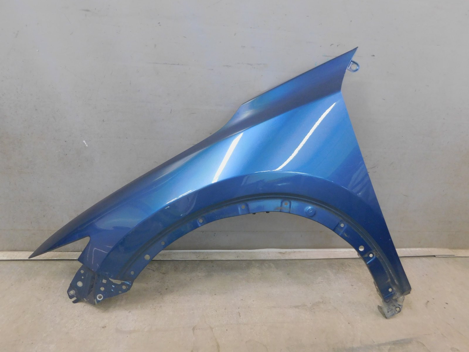 Крыло переднее левое Mazda CX 5 2017>