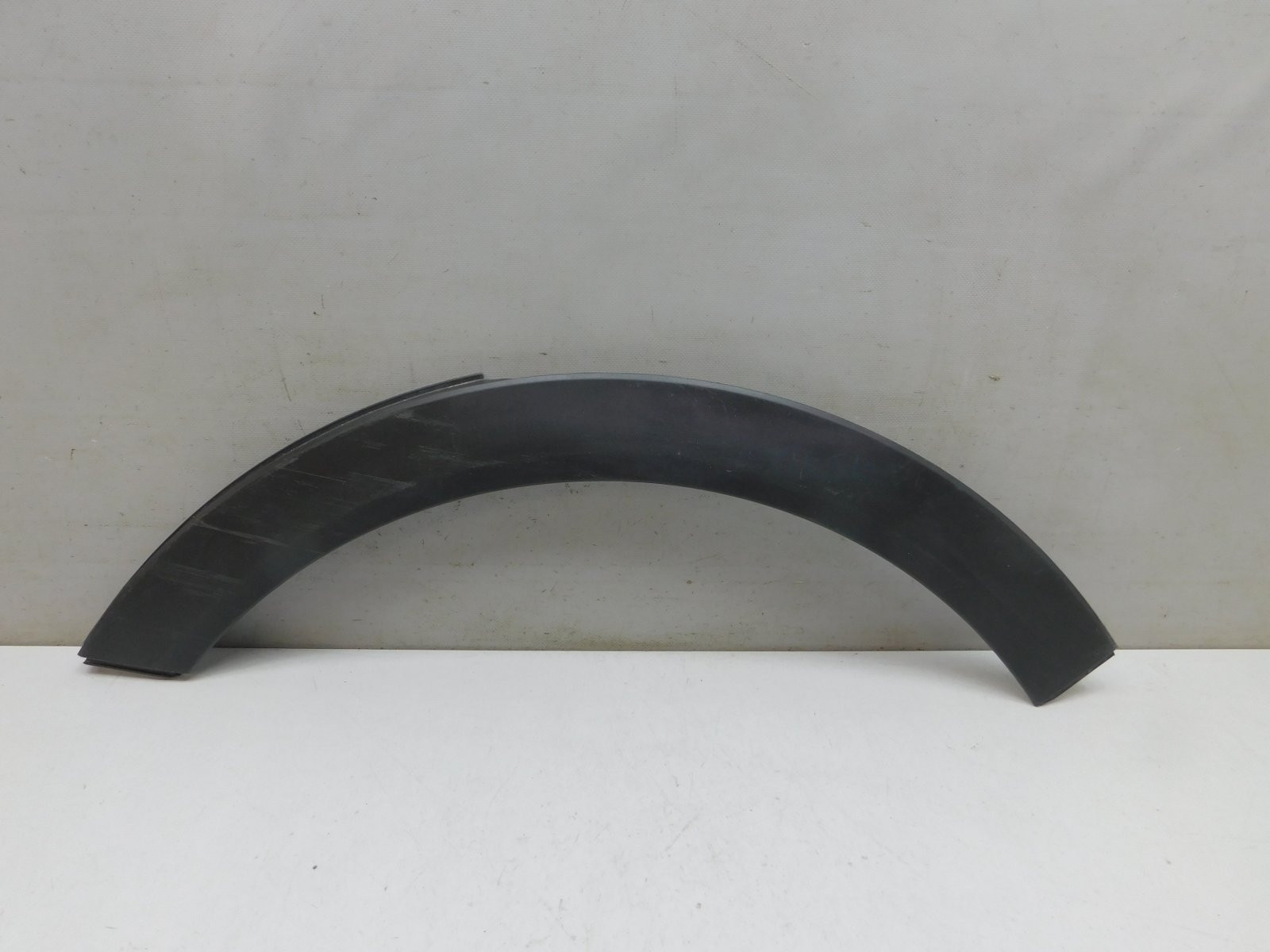 Накладка крыла заднего  левого Hyundai Creta 2016>