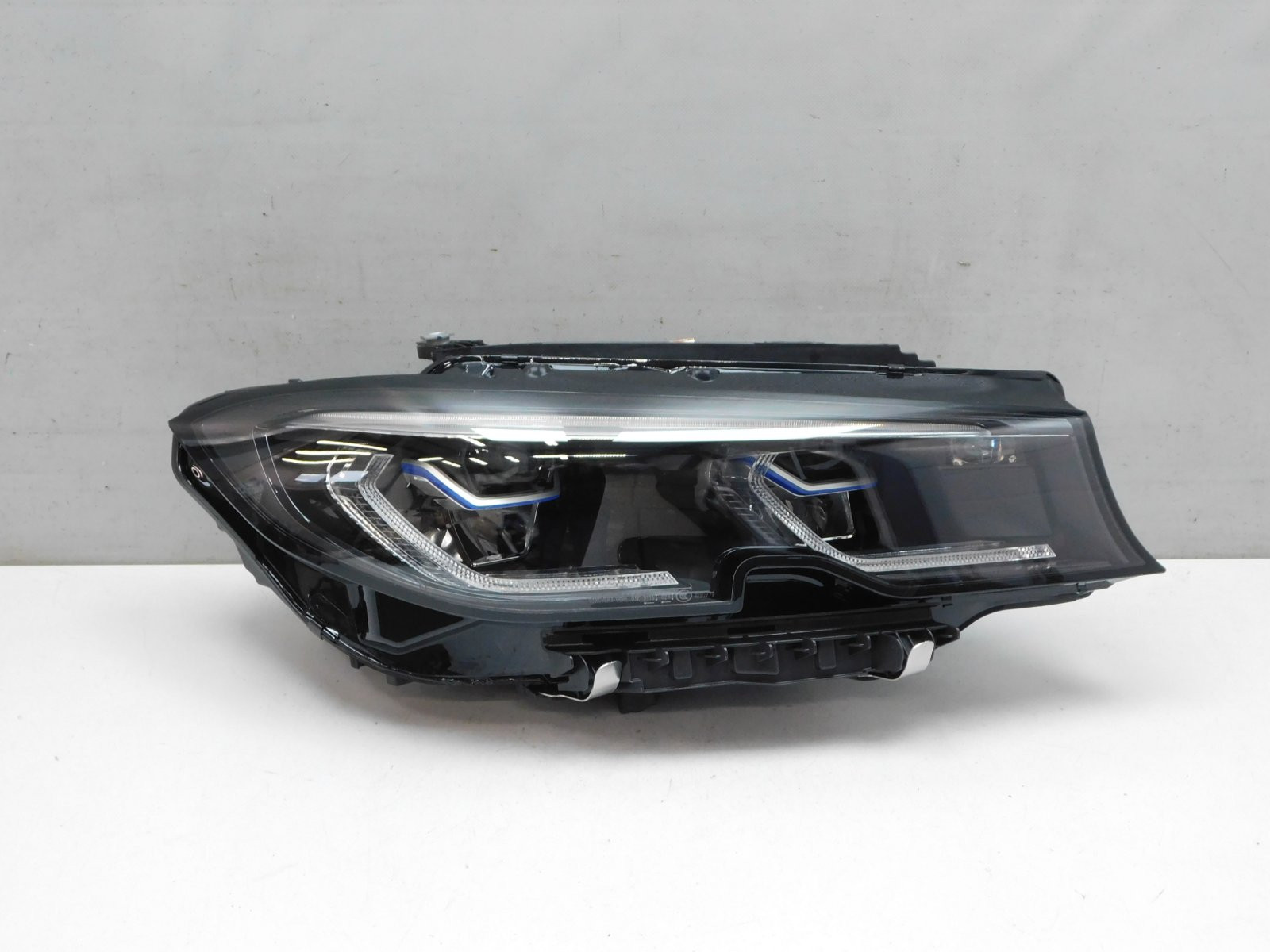 Фара правая BMW 3-серия G20 2018>
