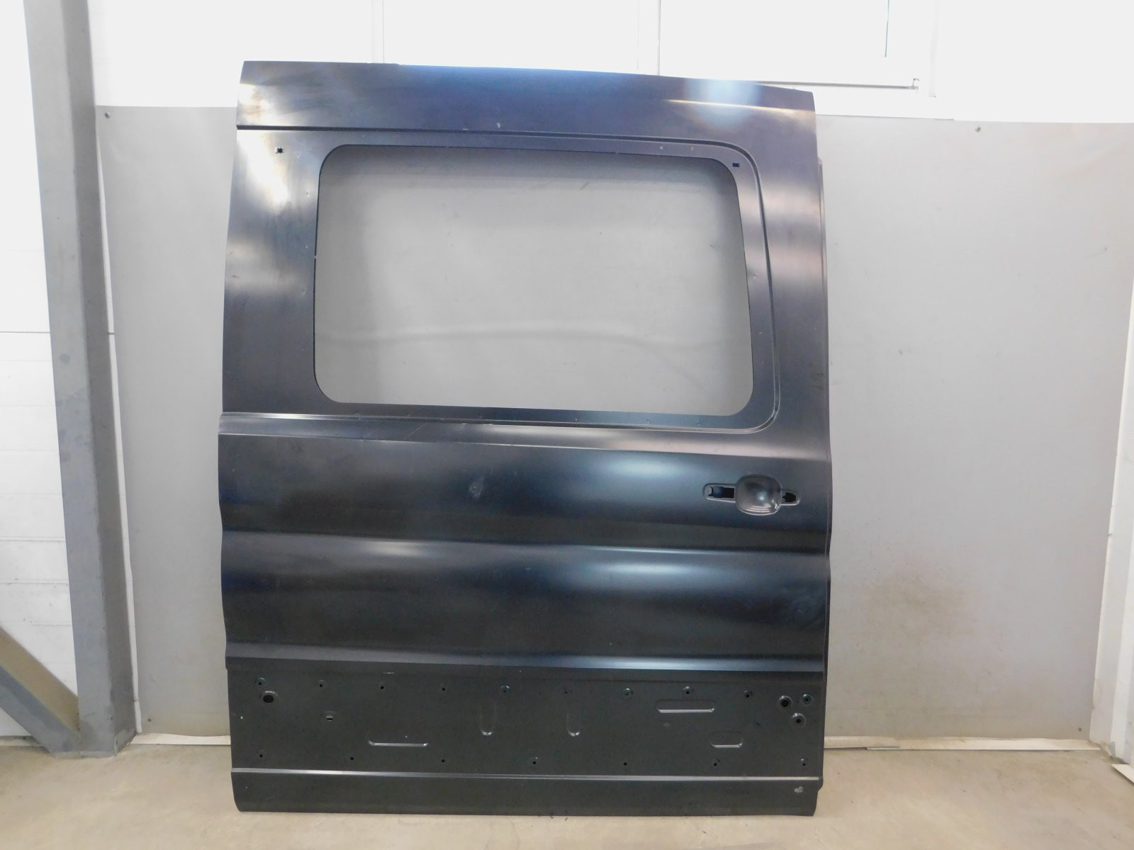 Дверь сдвижная Ford Transit 2014>