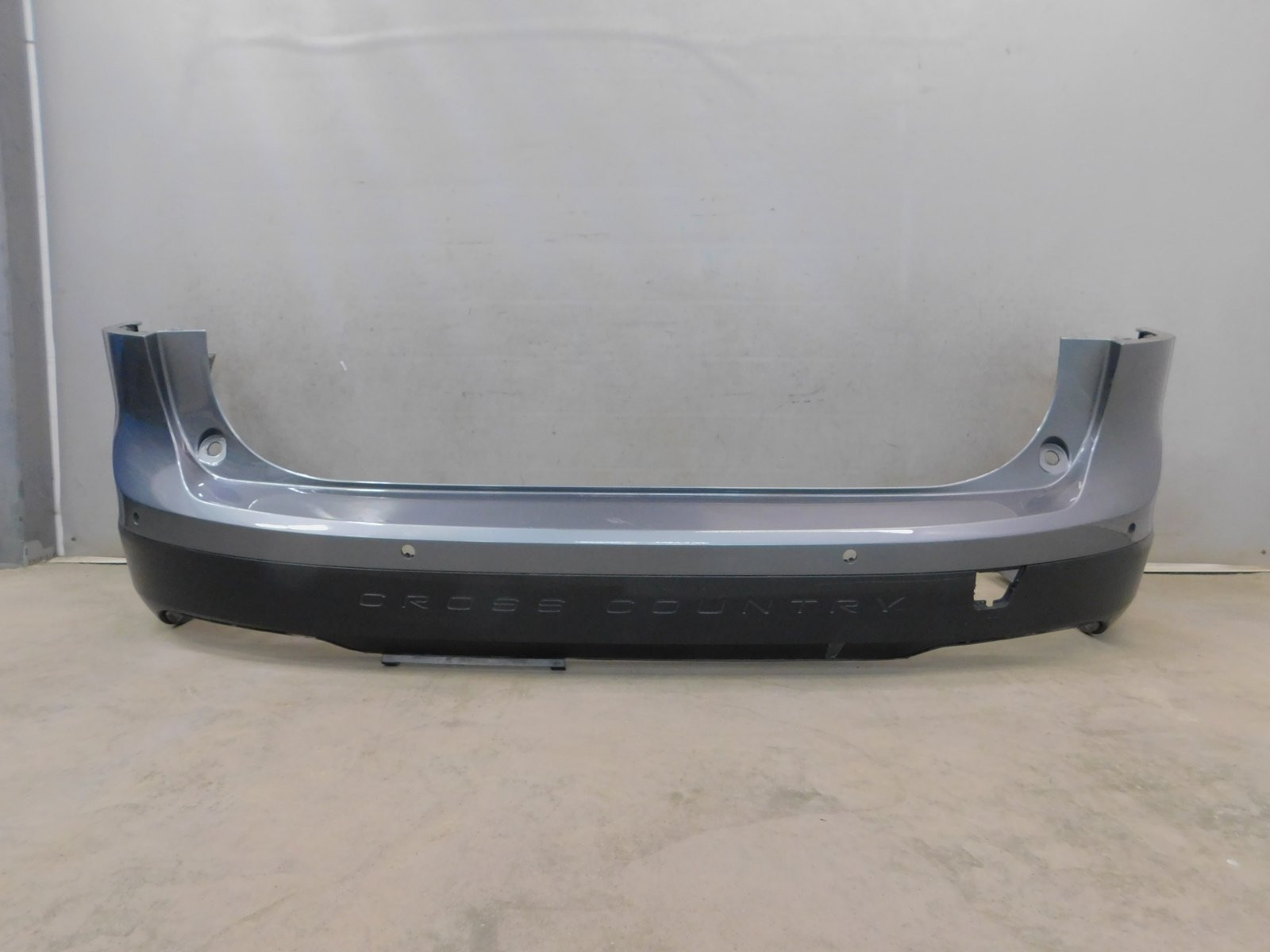 Бампер задний Volvo V90 Cross Country 2017>