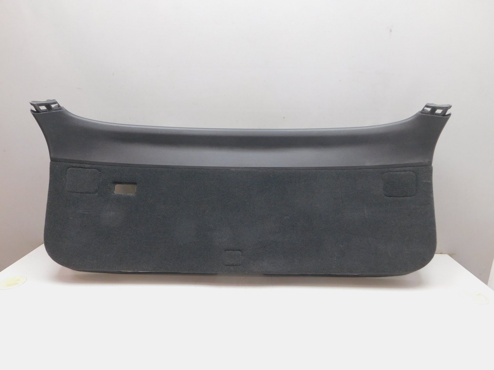 Обшивка двери багажника Lexus RX IV 2015>