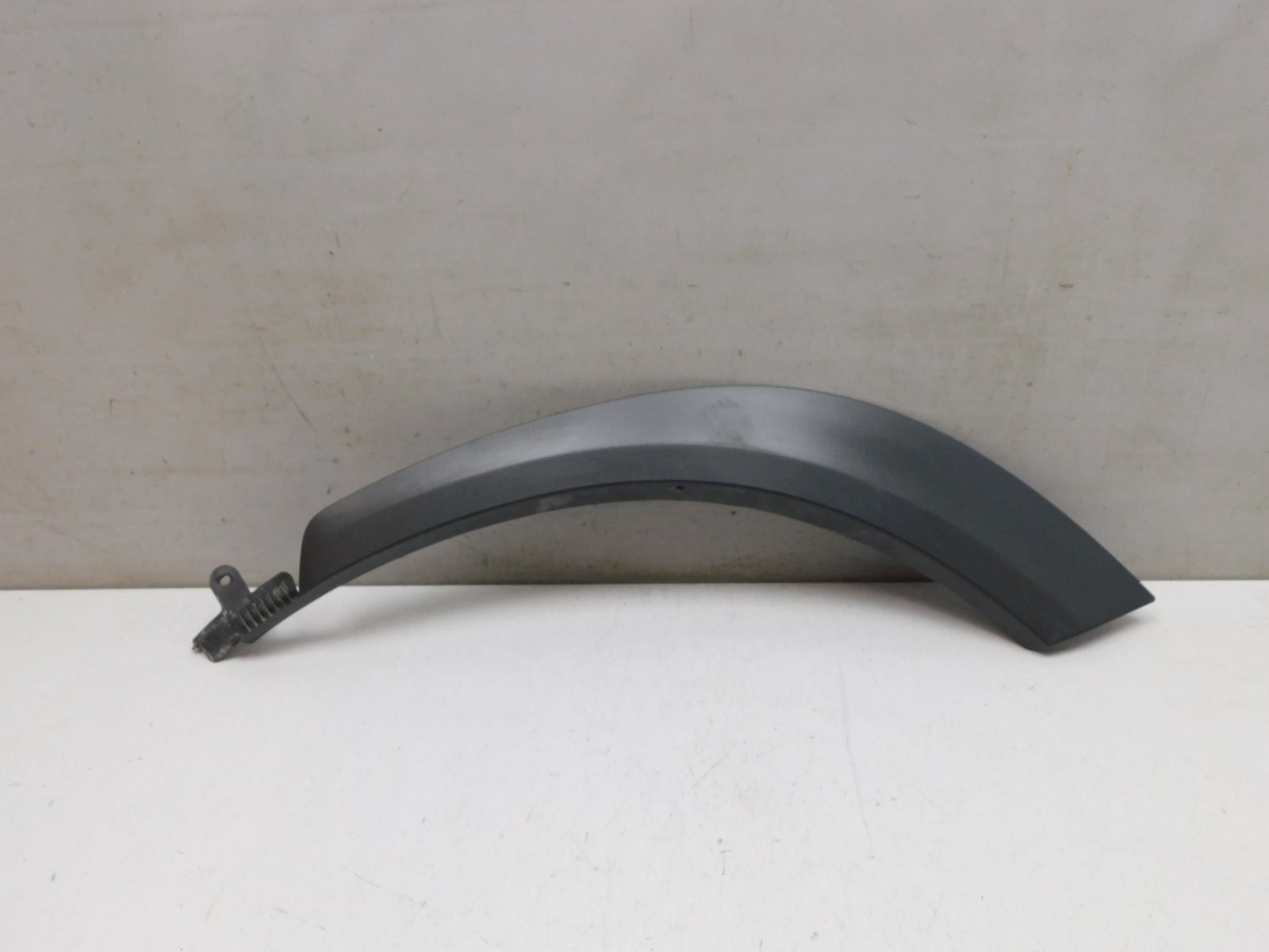 Накладка двери задней левой Lexus NX 200 2014>