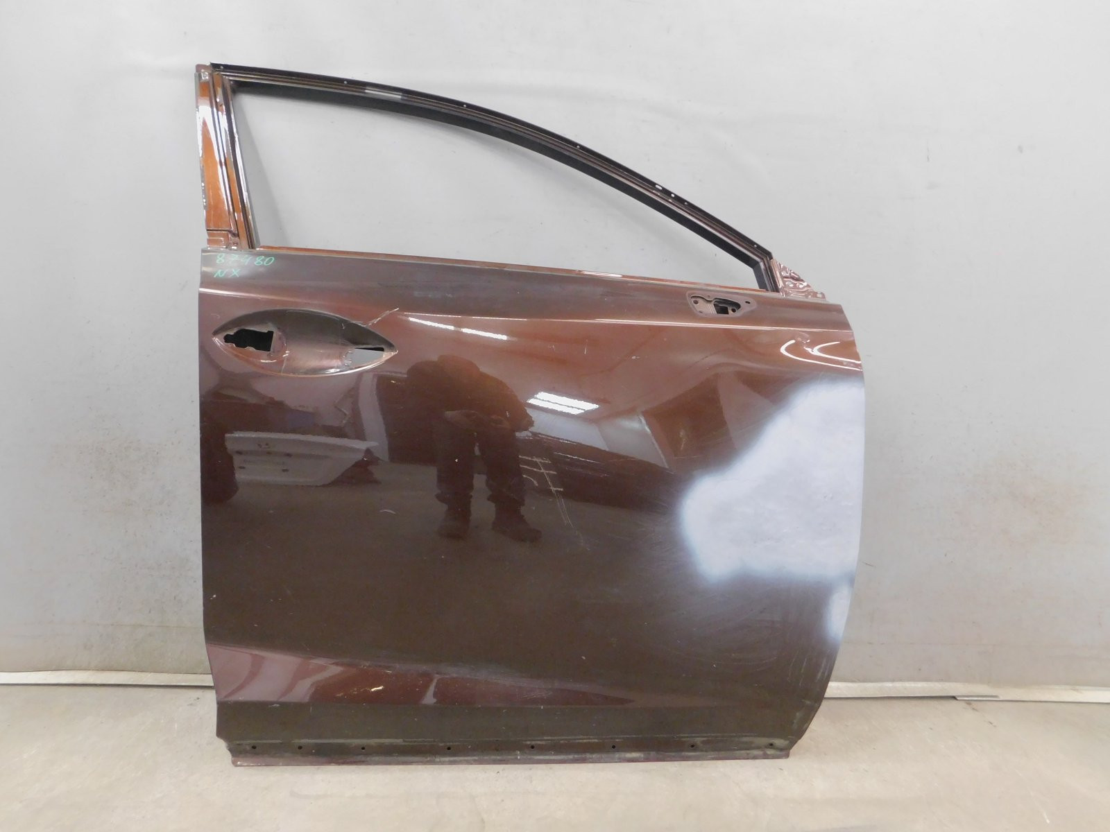 Дверь передняя правая Lexus NX 200 2014>