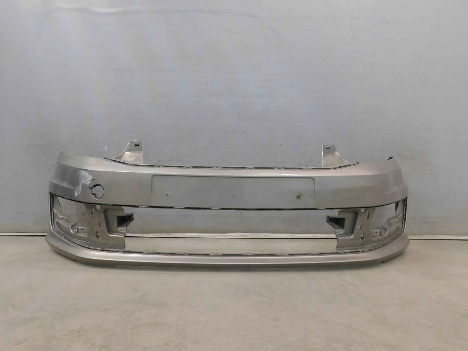 Бампер передний Volkswagen Polo Sedan 2011-2020