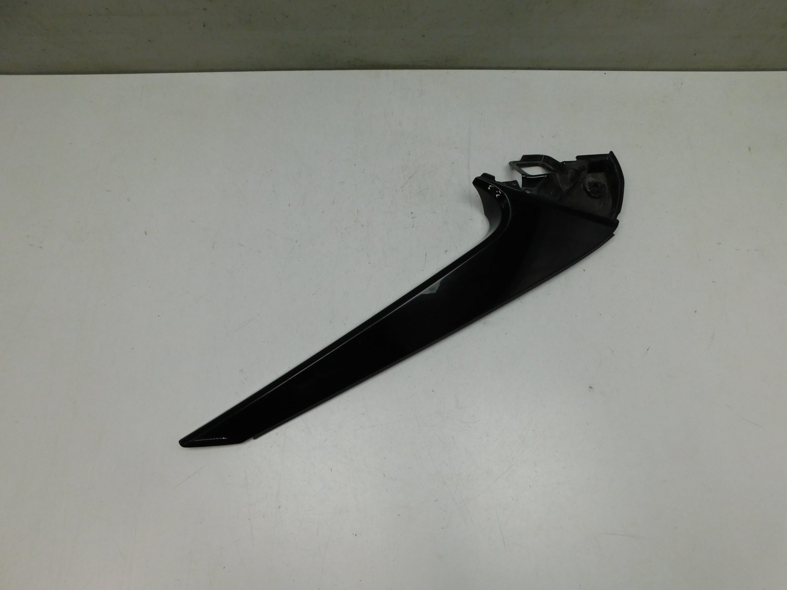 Накладка двери багажника Lexus RX IV 2015>