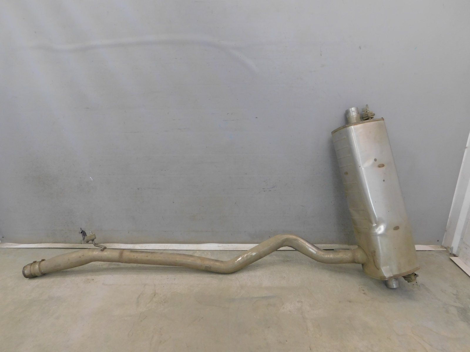 Глушитель Volkswagen Touareg 2018>