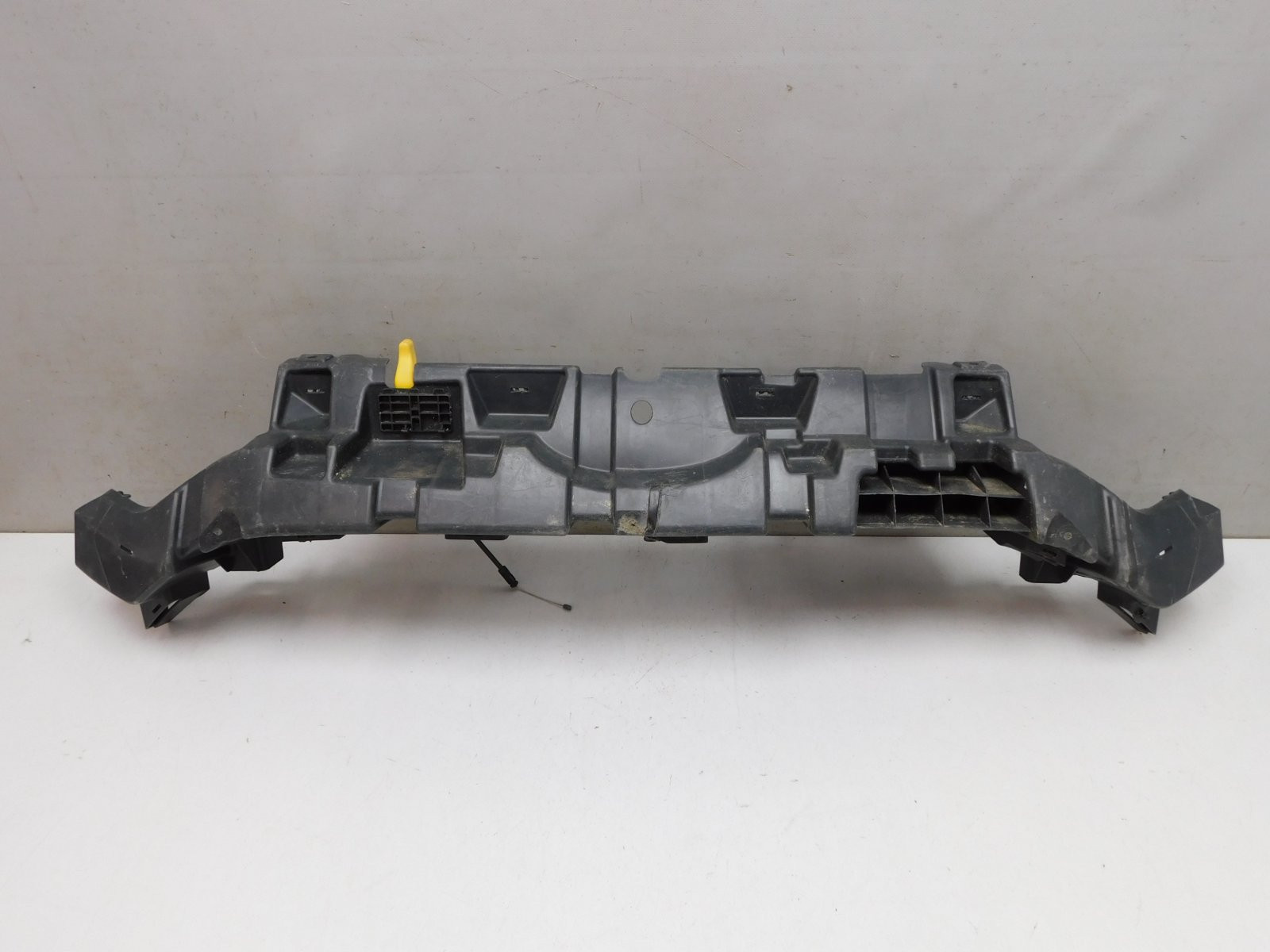 Кронштейн переднего бампера Ford EcoSport 2014>