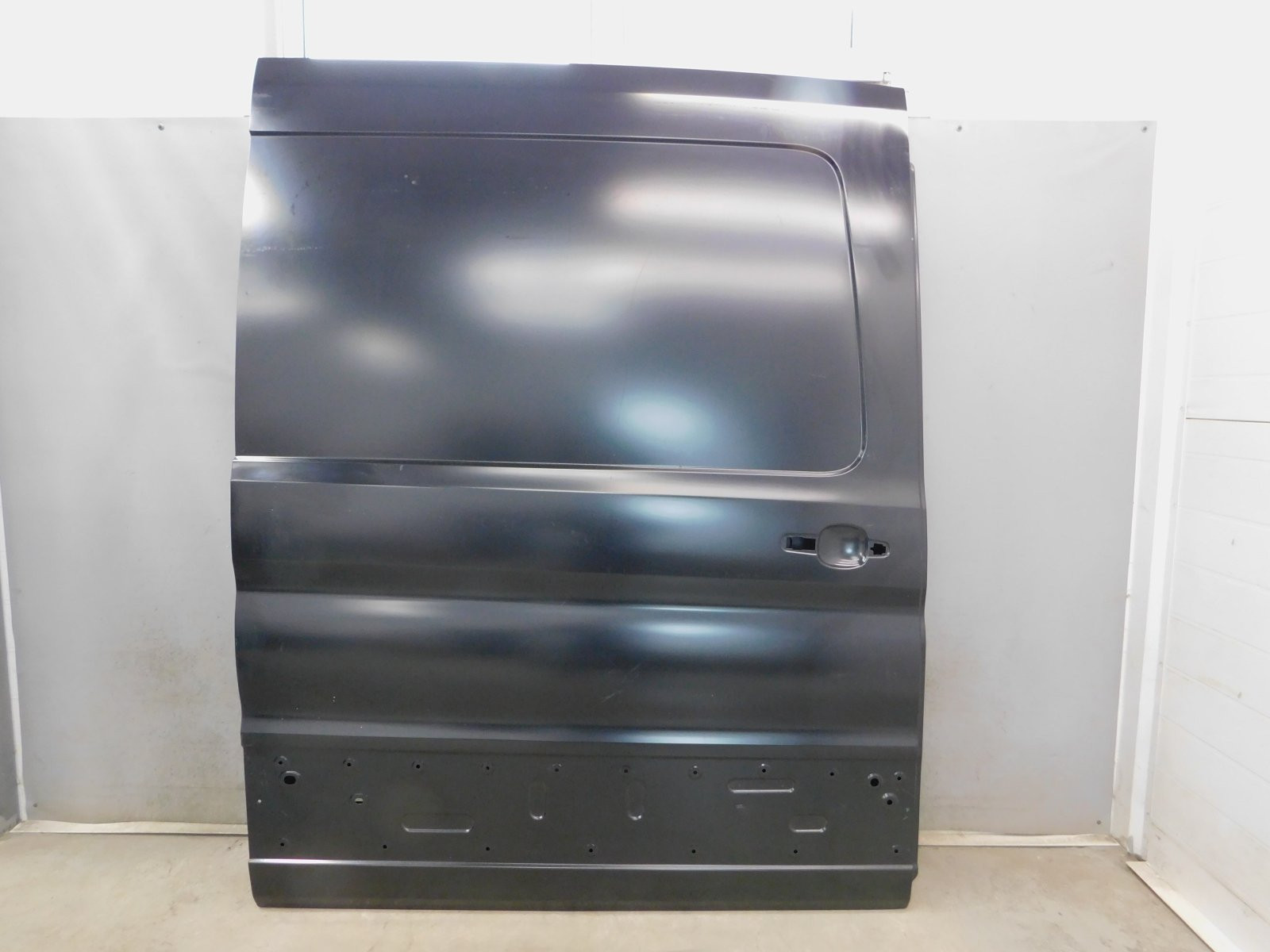 Дверь сдвижная Ford Transit 2014>