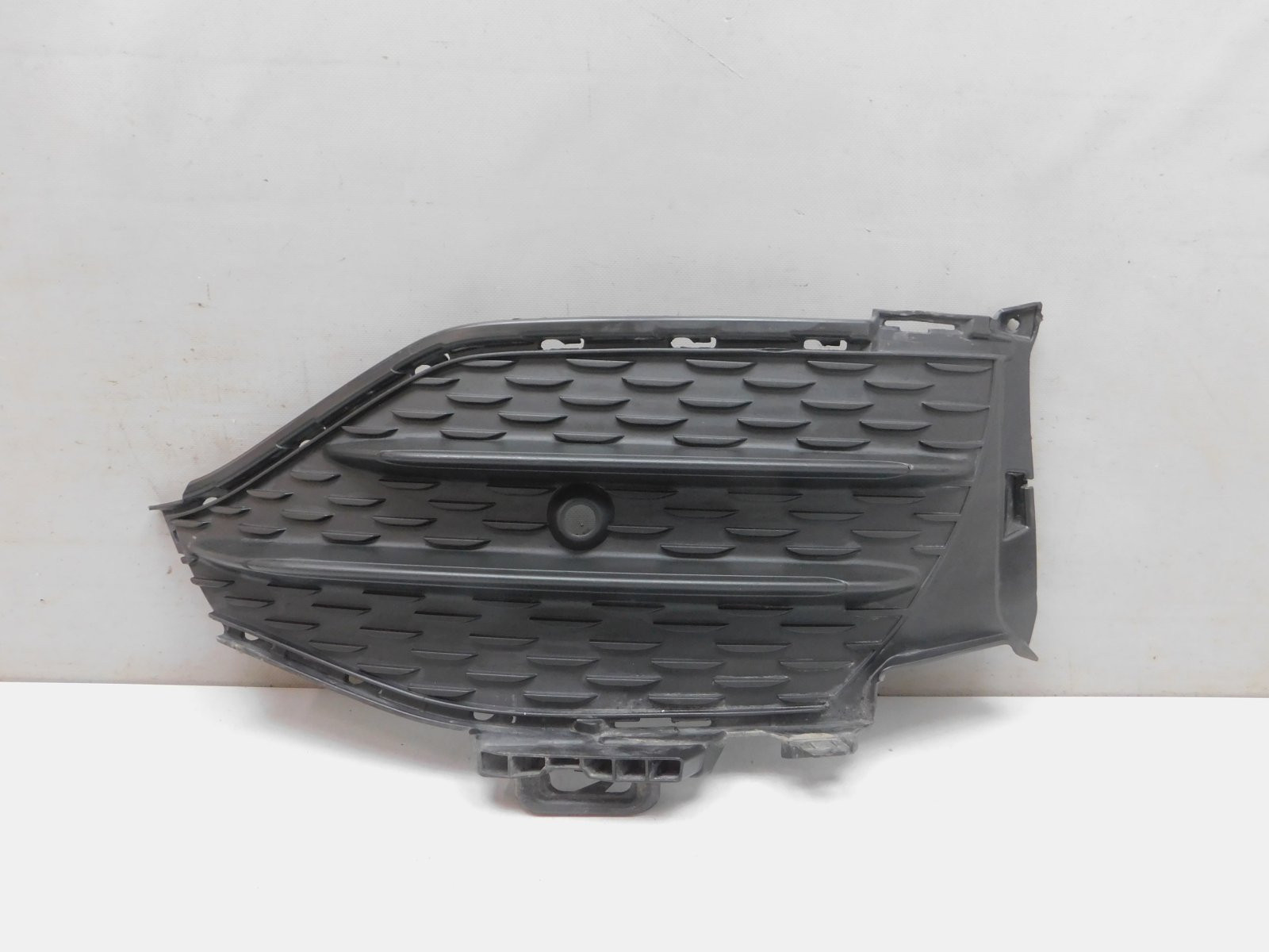 Решетка в бампер правая Mercedes-Benz GLC-Class X253 2015>