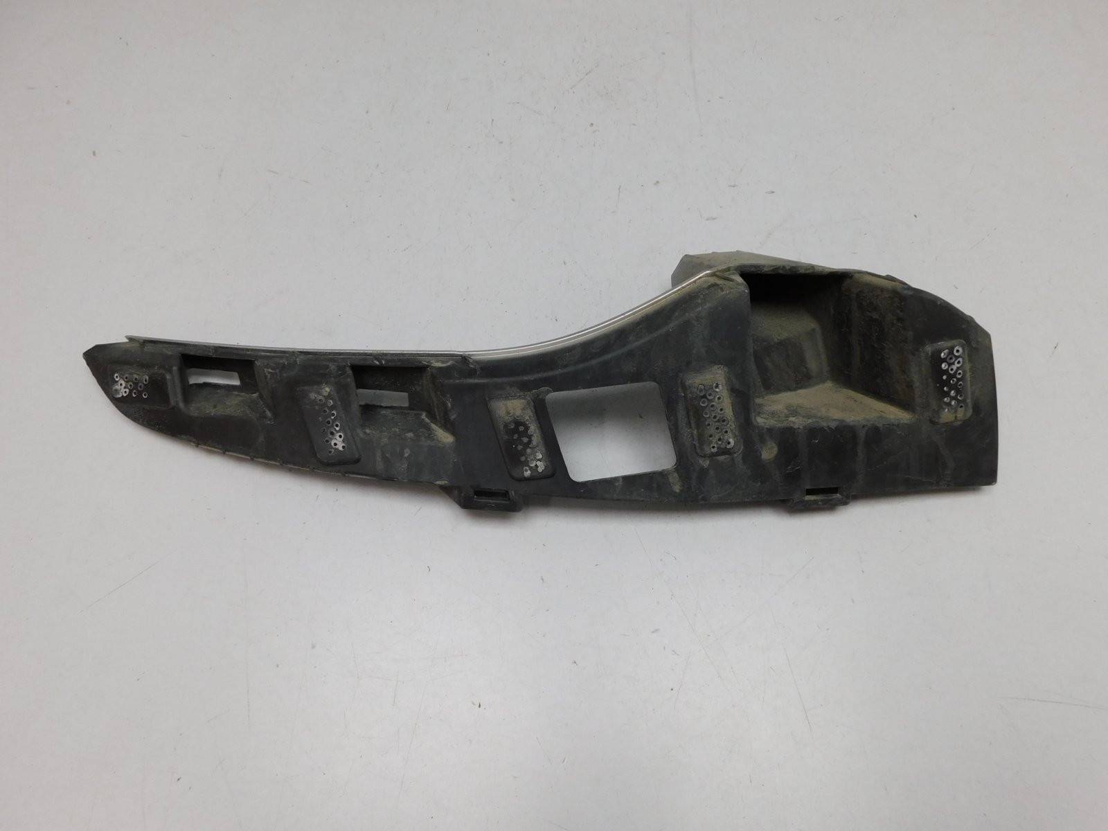 Кронштейн переднего бампера Renault Arkana 2019>