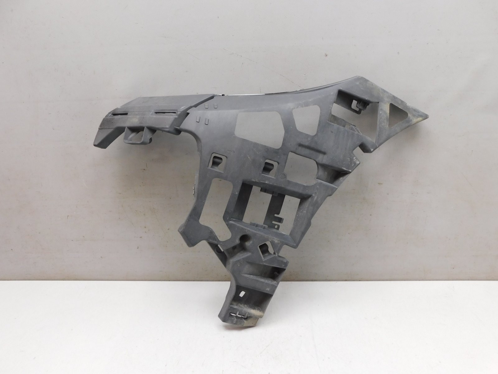 Кронштейн переднего бампера Mercedes-Benz S-Klasse W222 2013>