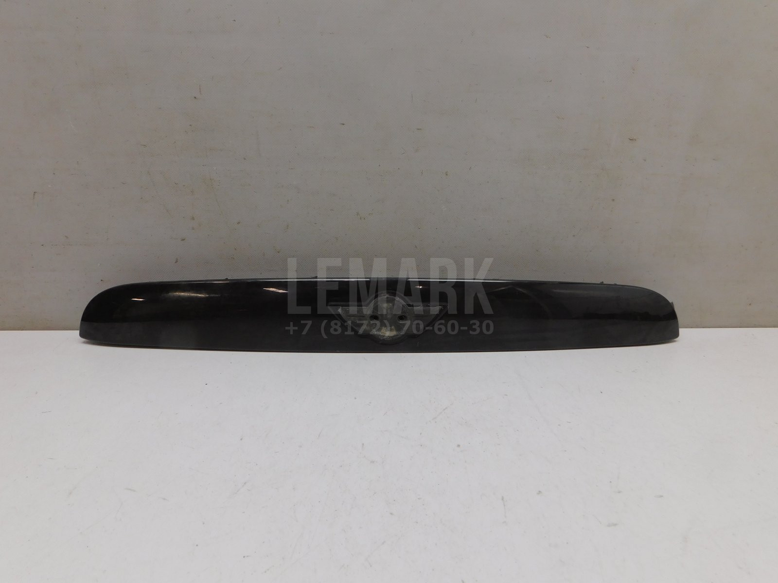 Накладка двери багажника Mini F56 2013> 51137362120