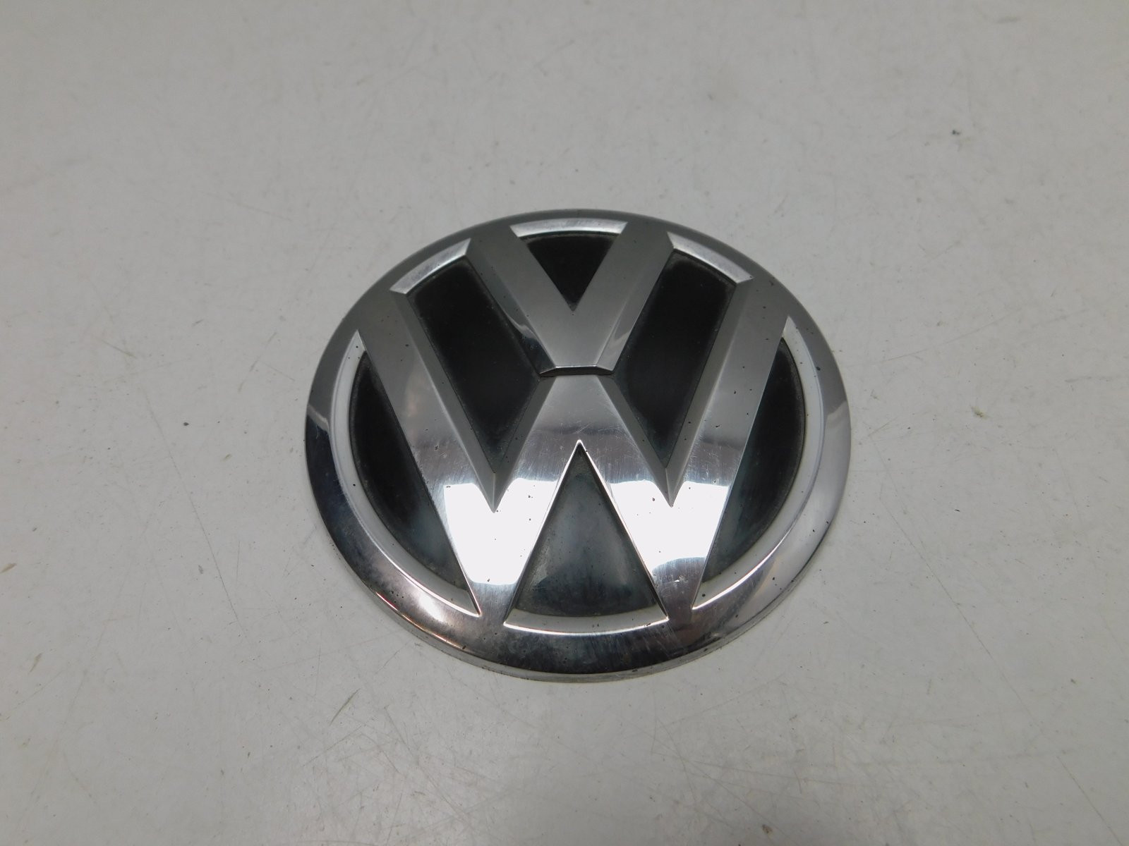 Эмблема Volkswagen Tiguan 2017>