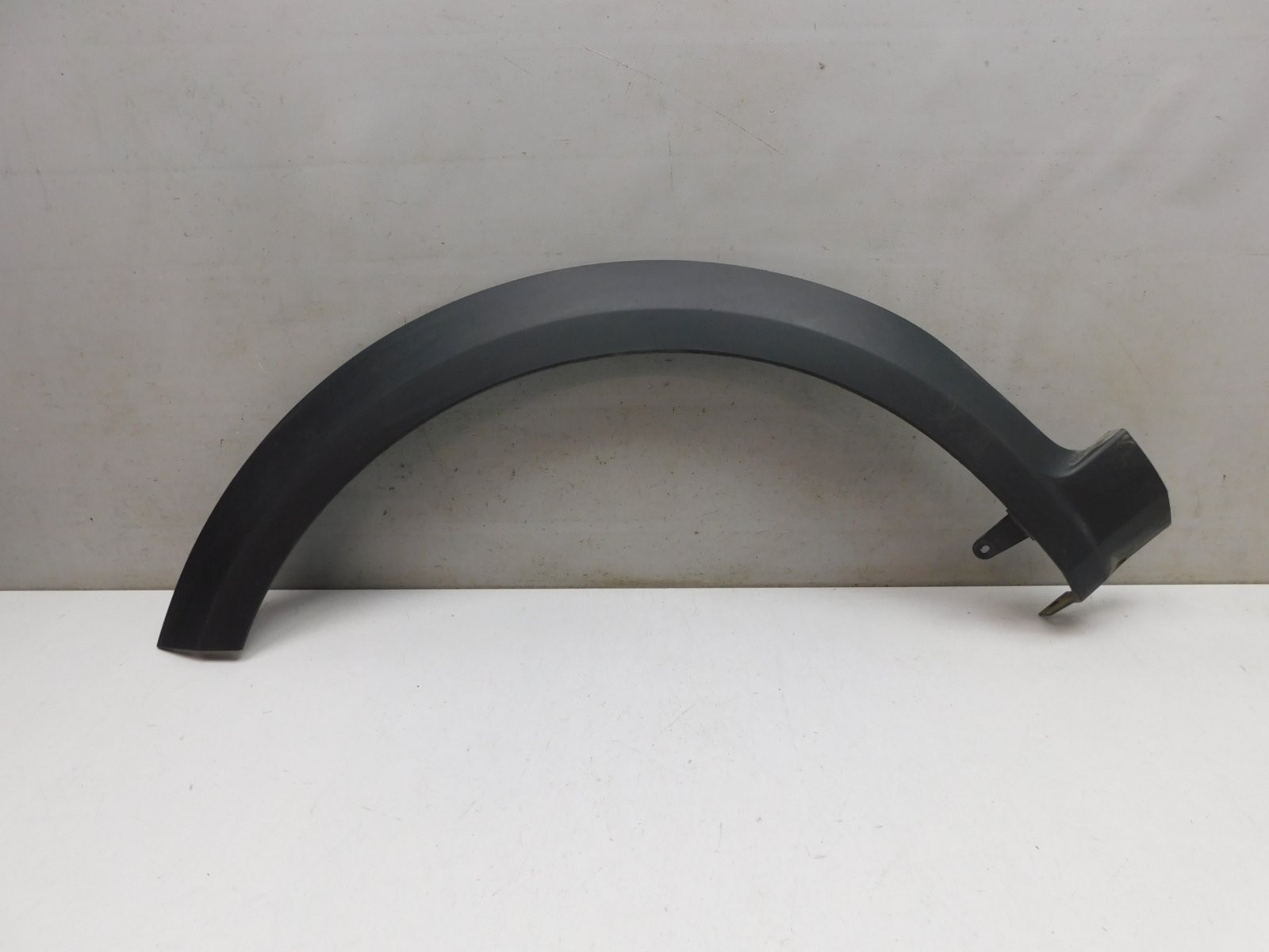 Накладка крыла переднего левого VAZ X-RAY 2015>