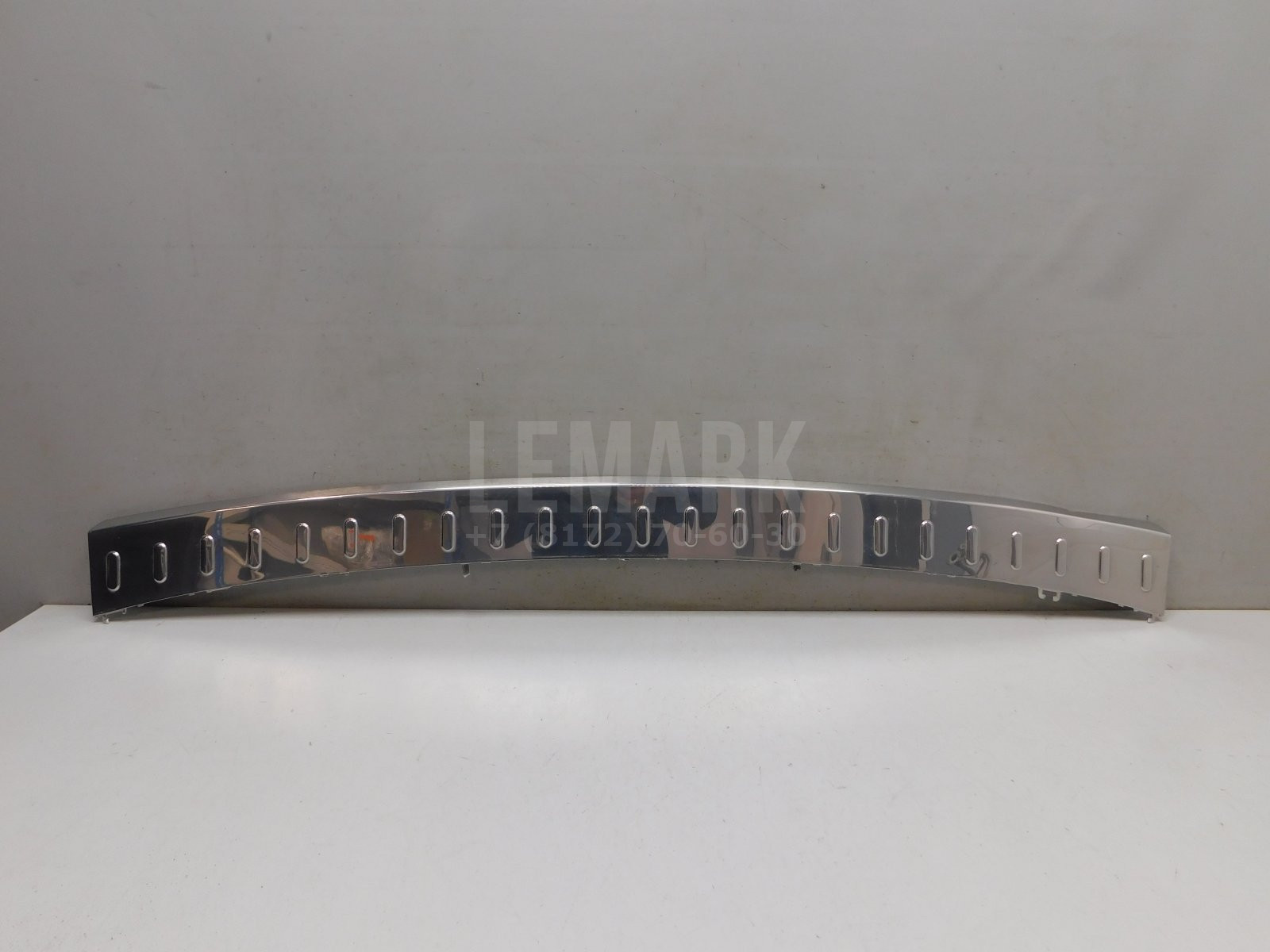 Накладка заднего бампера GAC GS8 2016> 7106040CAD0100C10