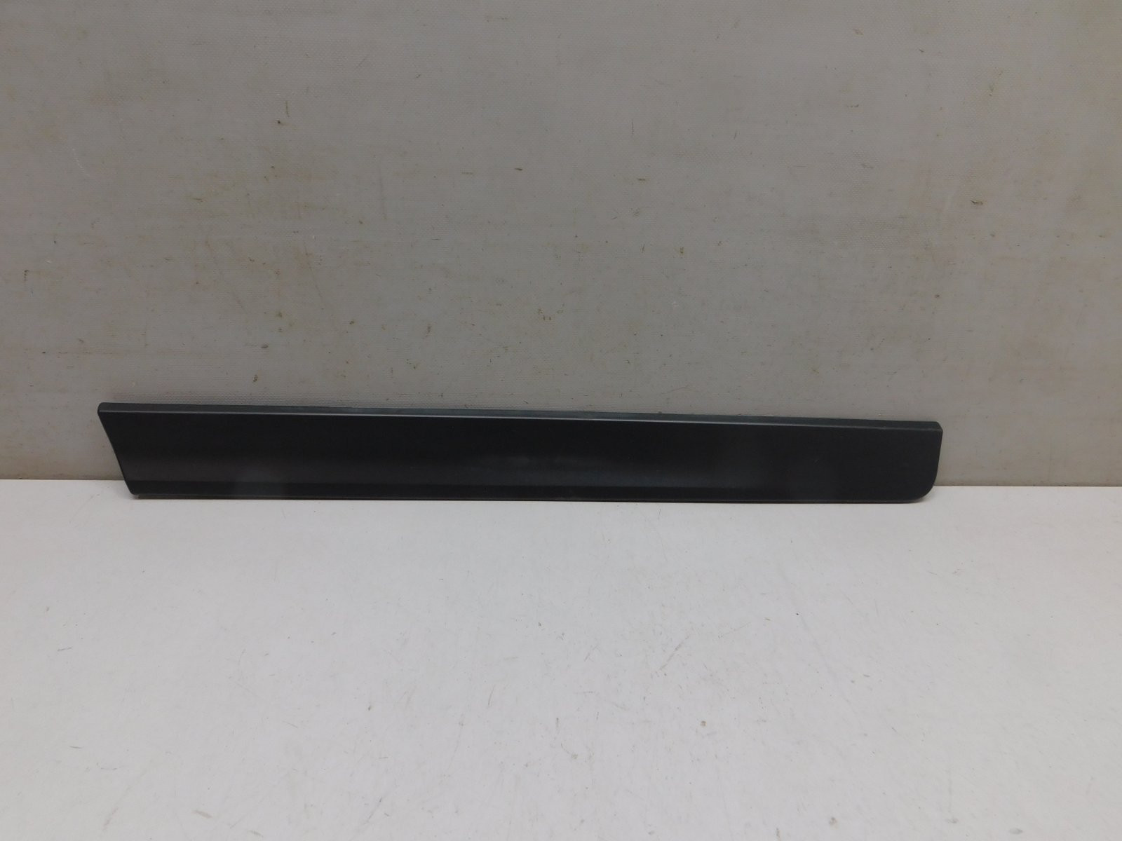 Молдинг двери задней левой Nissan X-Trail (T32) 2014>