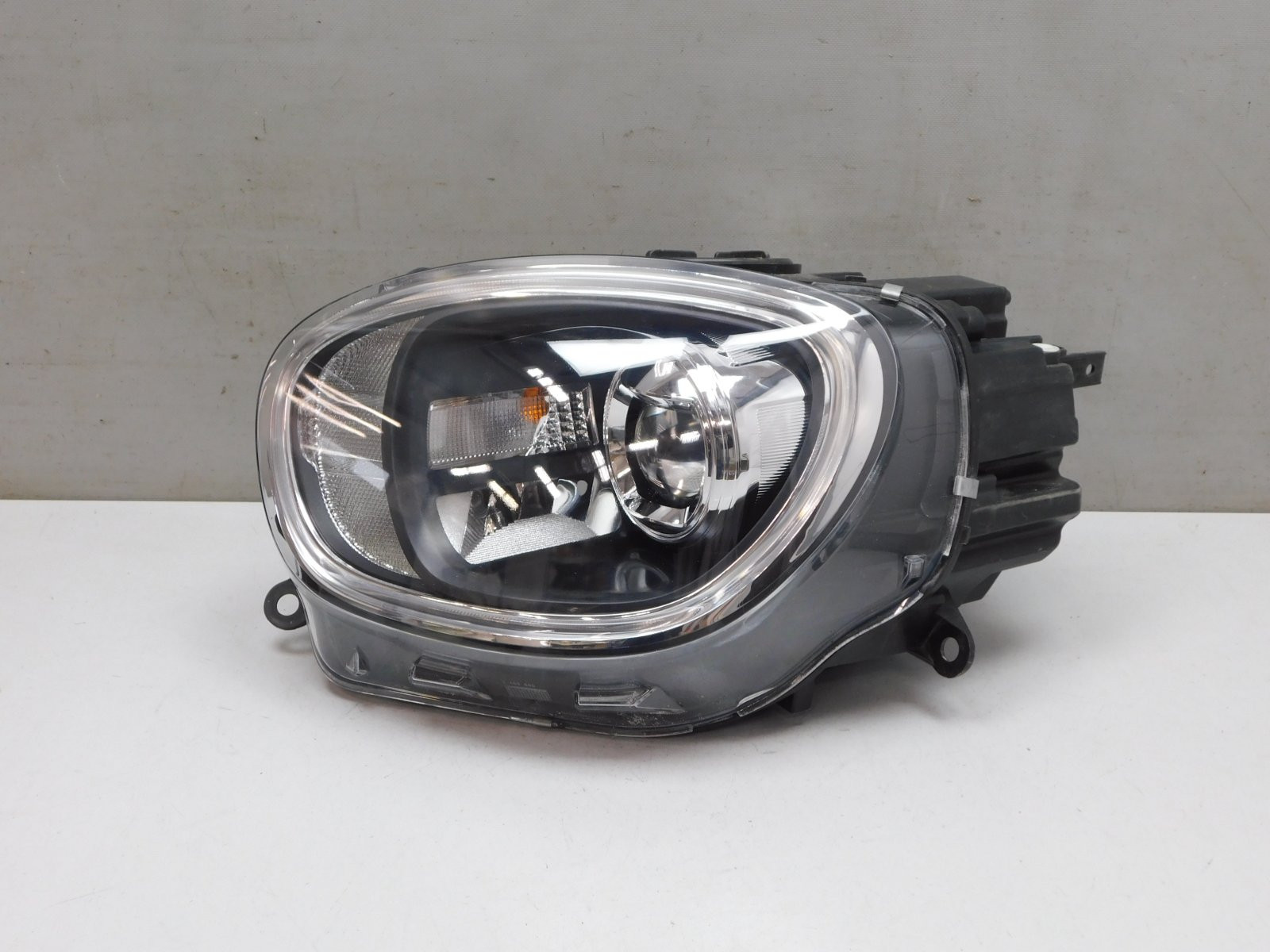 Фара левая Mini Countryman F60 2016>