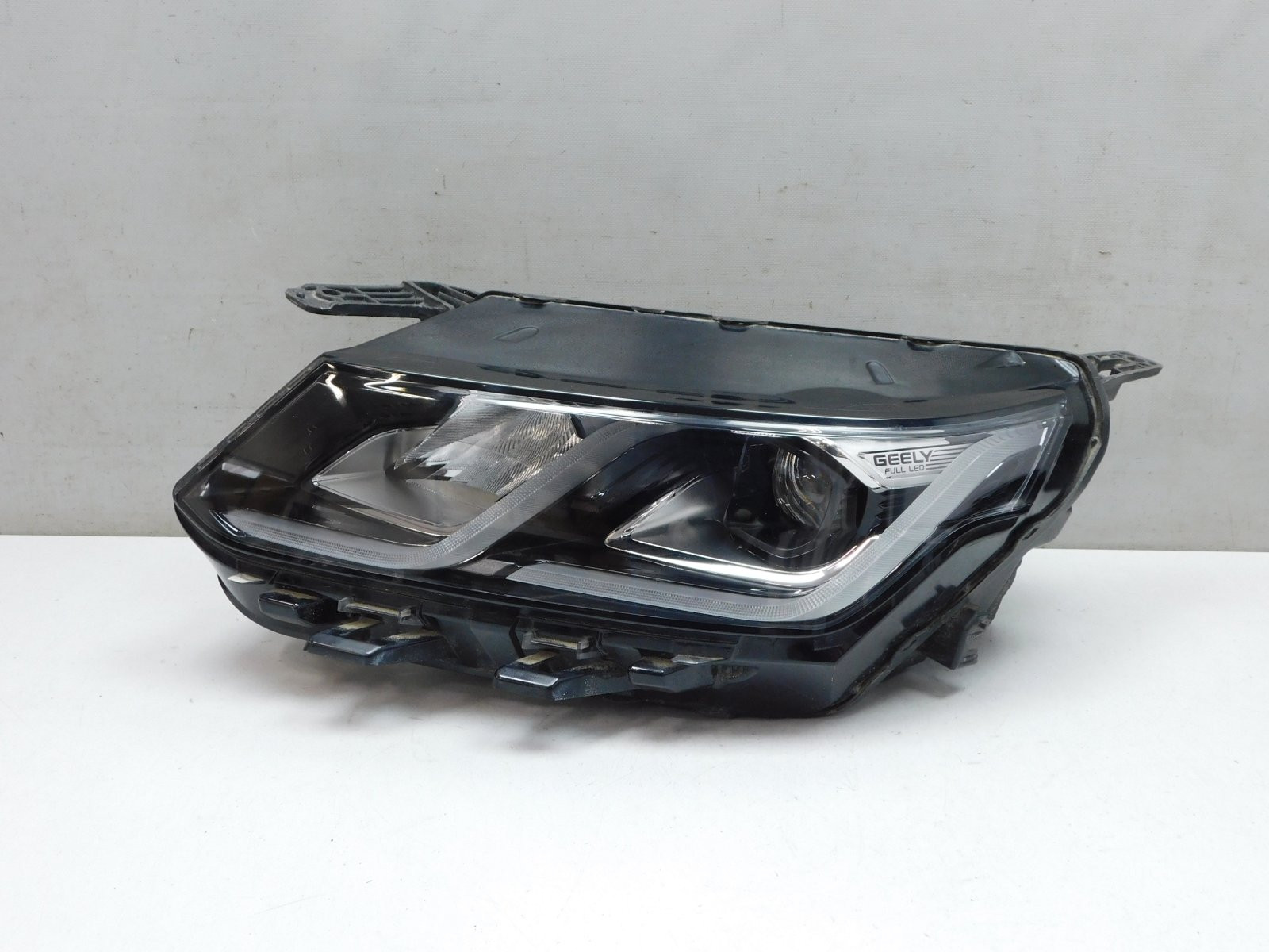 Фара левая Geely Coolray I 2020>