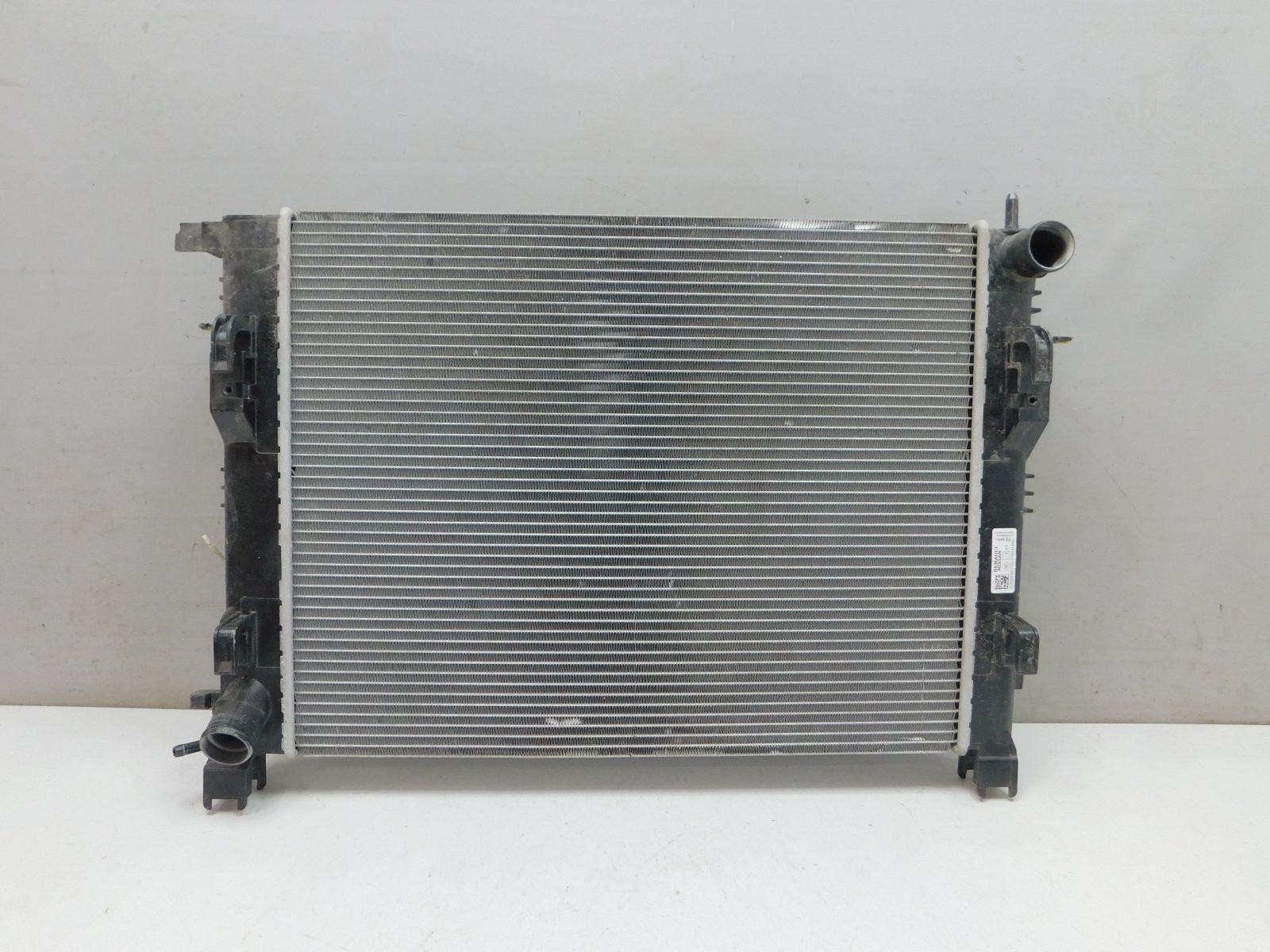 Радиатор охлаждения Renault Arkana 2019>