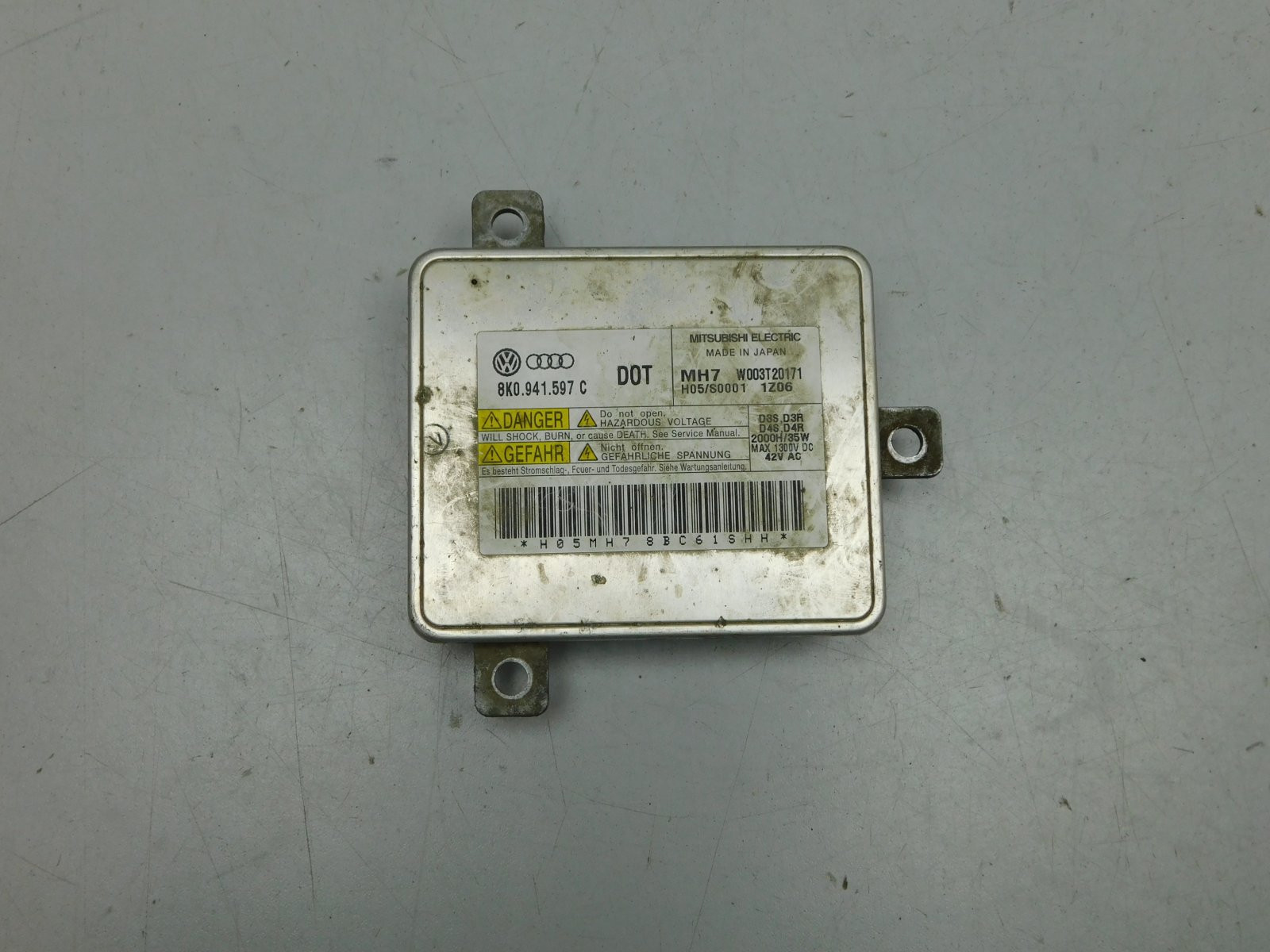 Блок розжига ксеноновой лампы Volkswagen Touareg 2010>